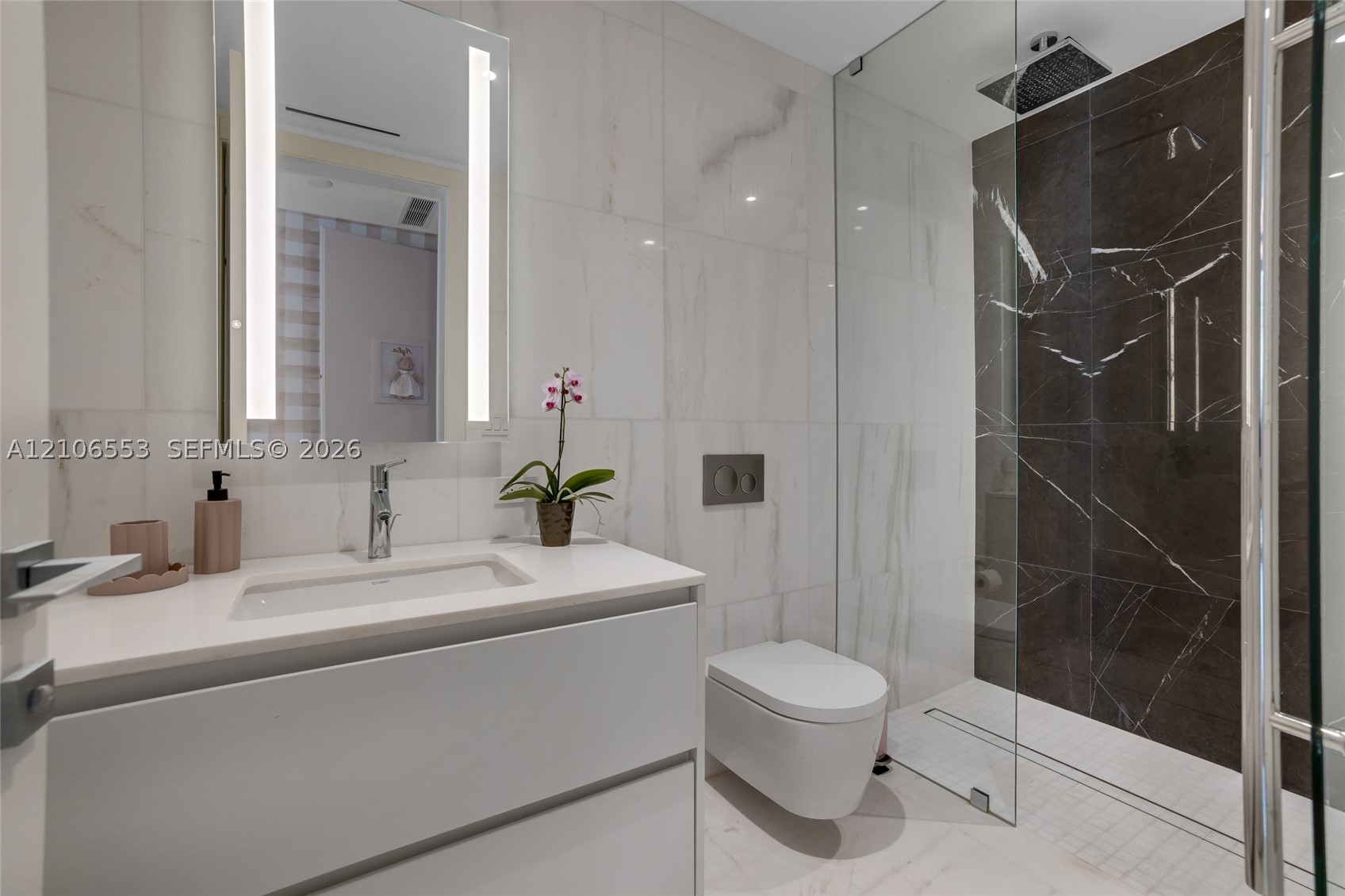 image Aston Martin Residences34
