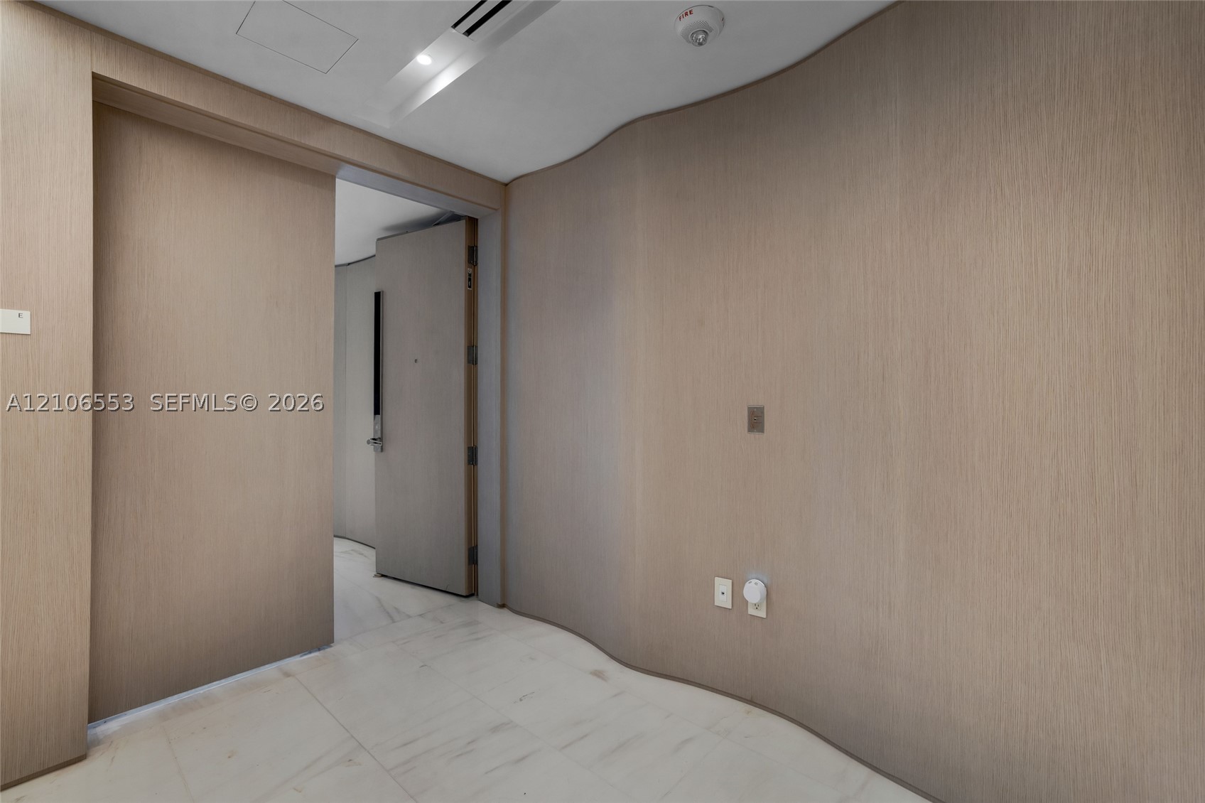 image Aston Martin Residences53