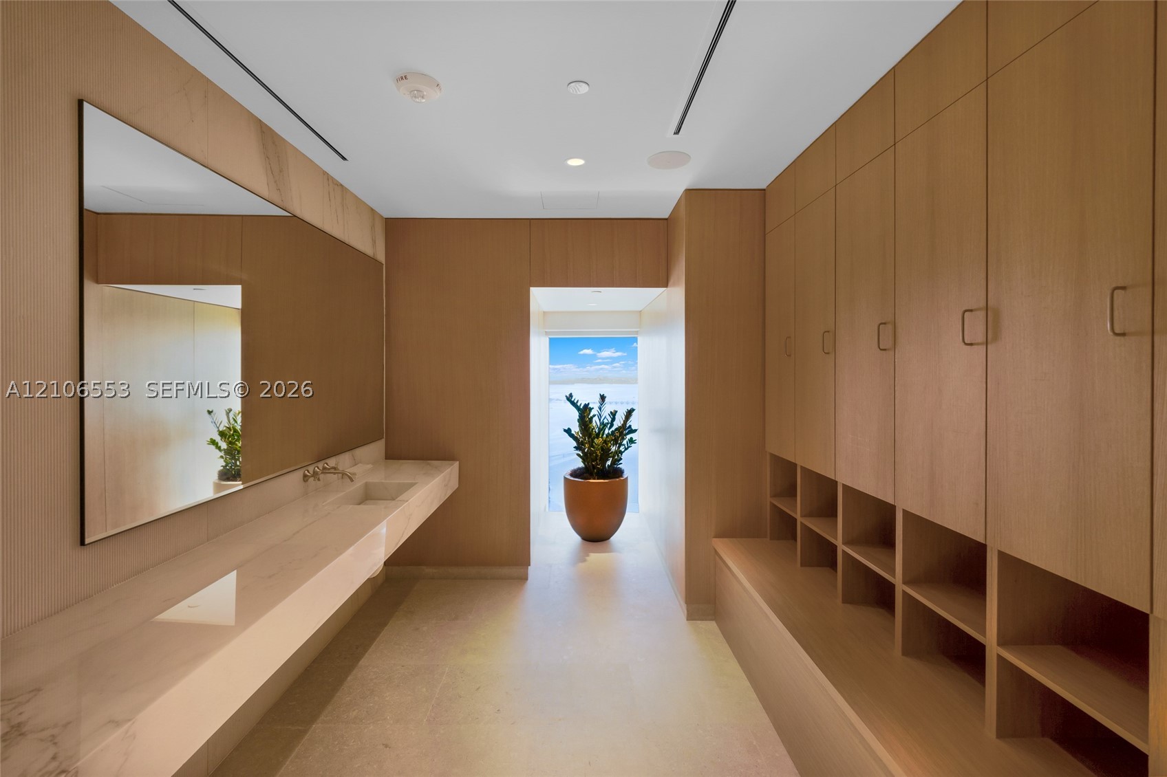 image Aston Martin Residences58
