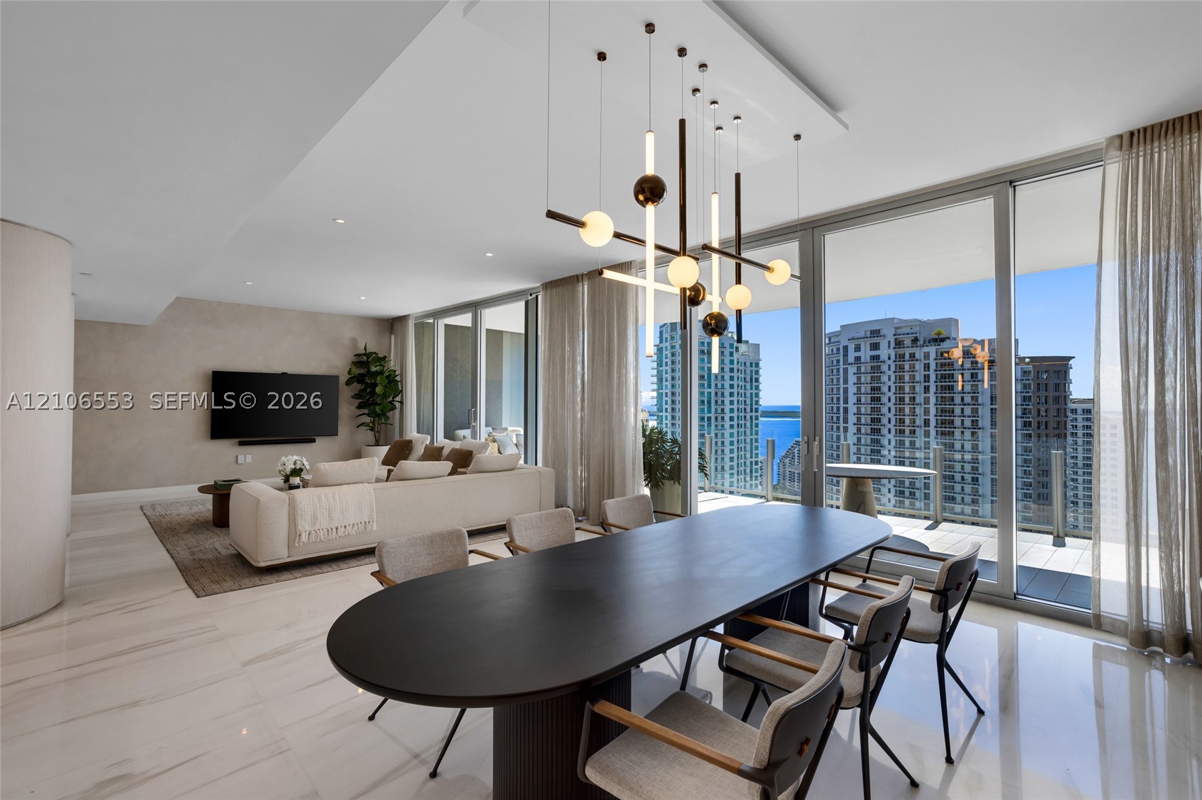image Aston Martin Residences6