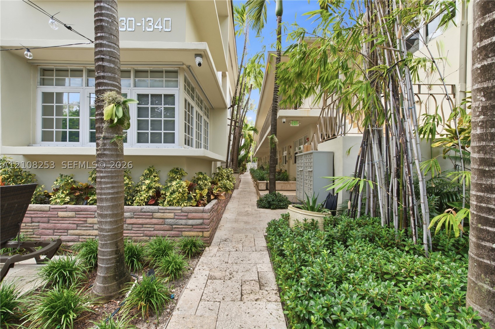 1330 Drexel Ave #102