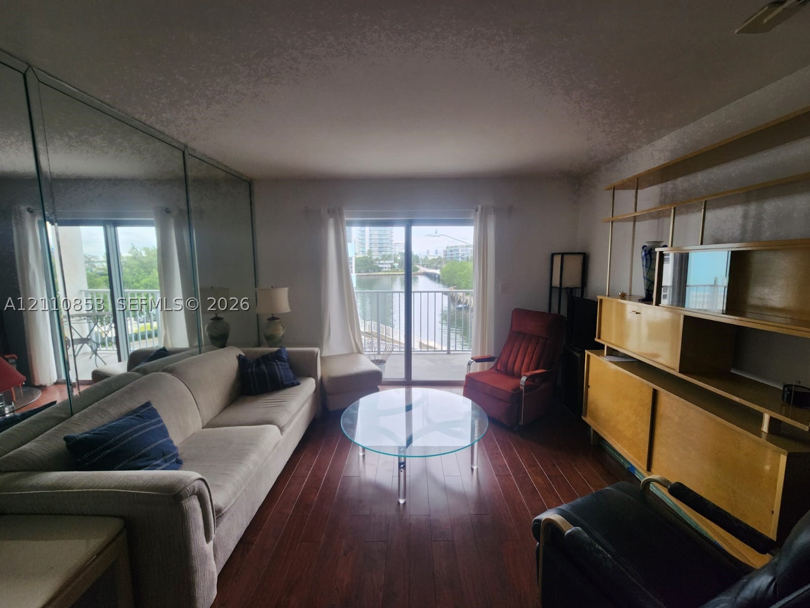 1674 Bay Rd #305