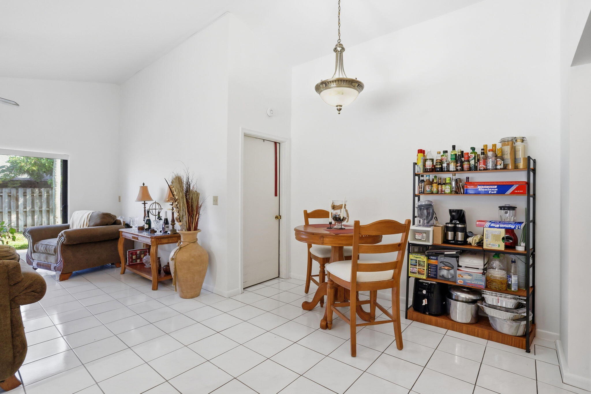 1387 Longarzo West Palm Beach, FL 33415