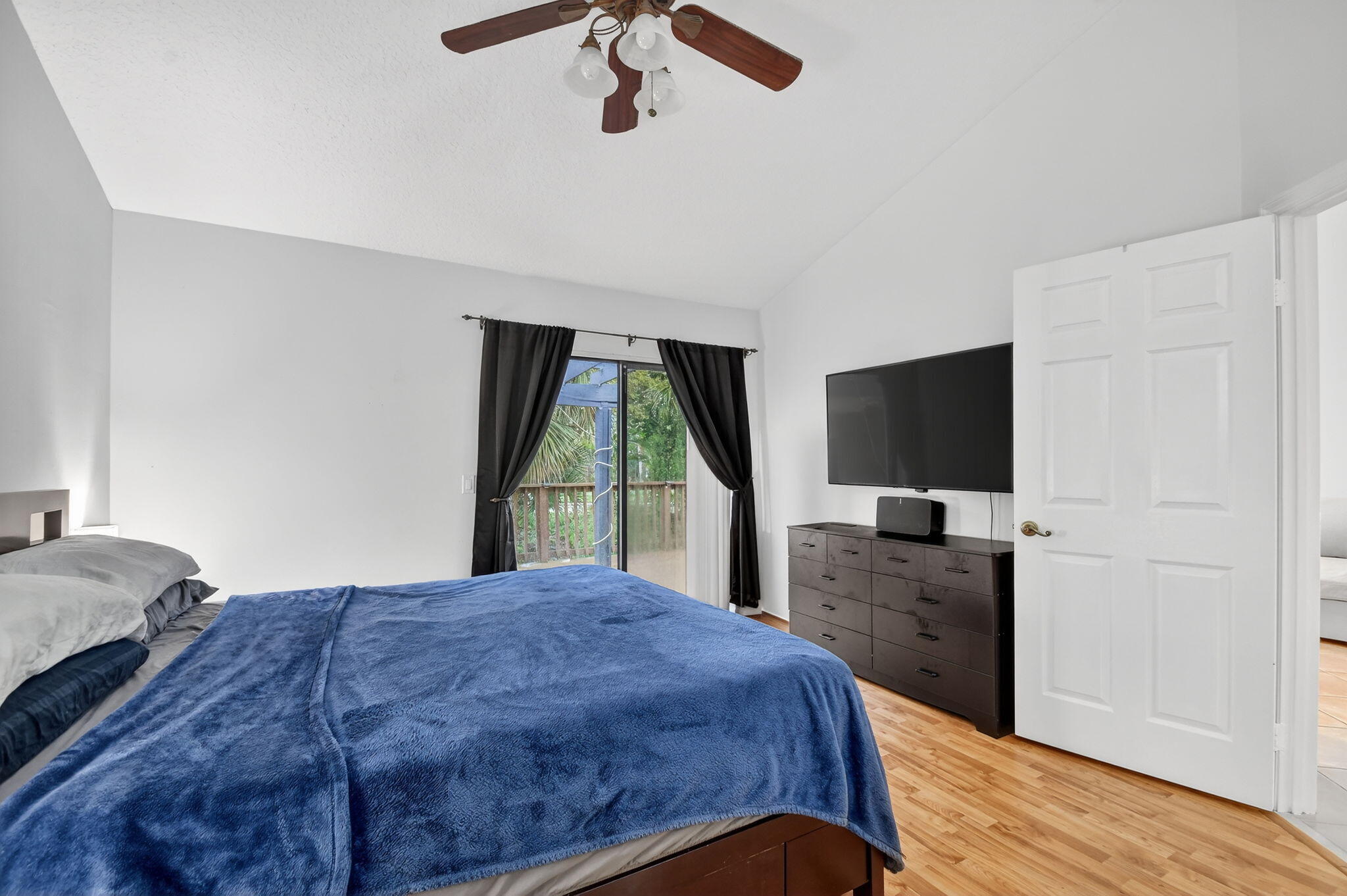 2303 Landings Greenacres, FL 33413