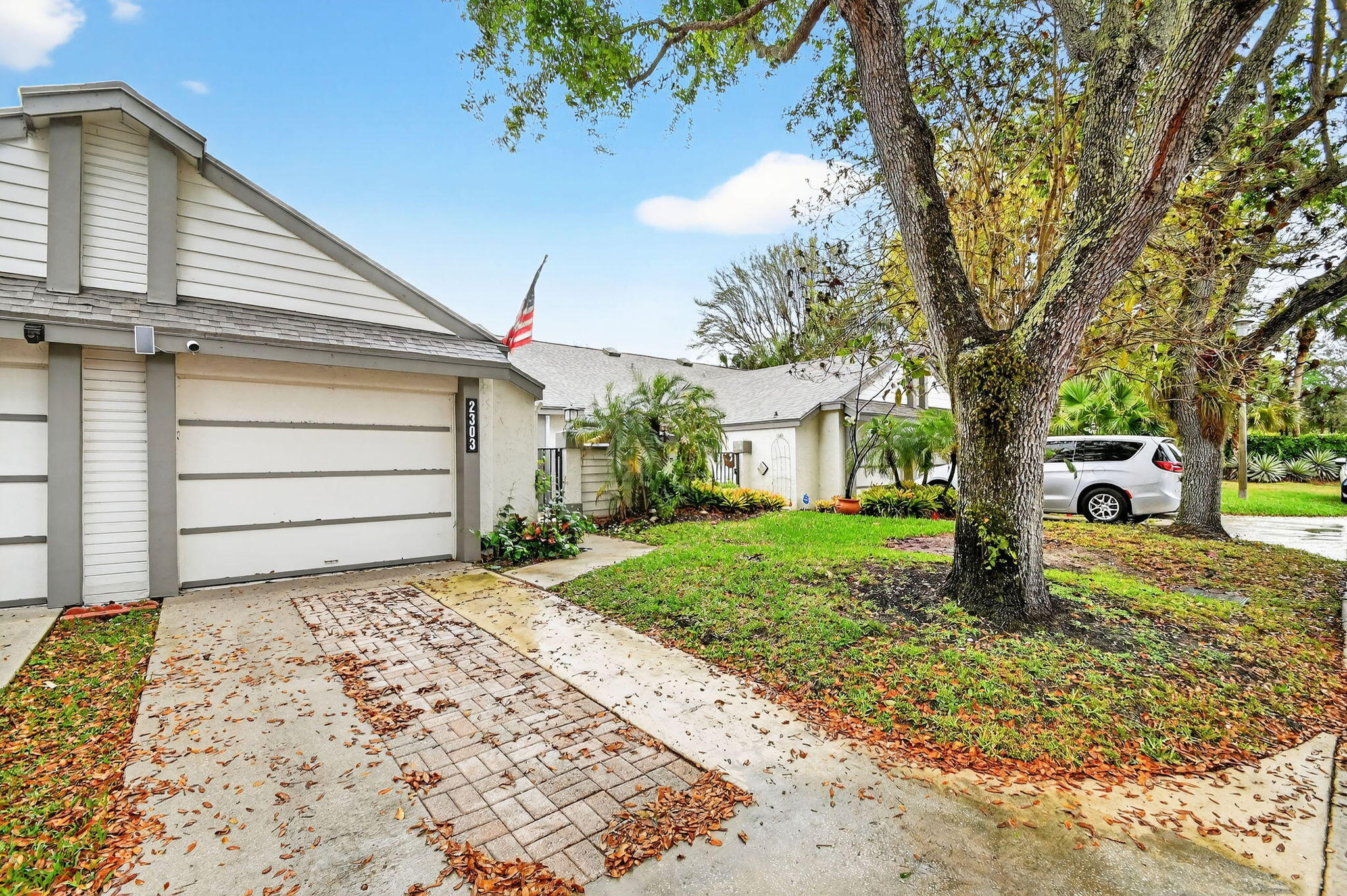 2303 Landings Greenacres, FL 33413