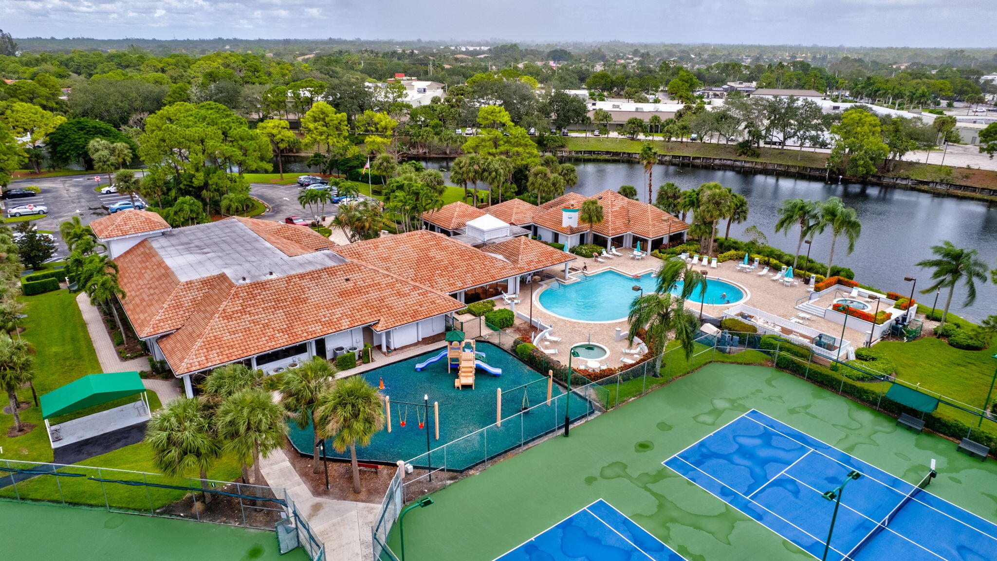 2303 Landings Greenacres, FL 33413