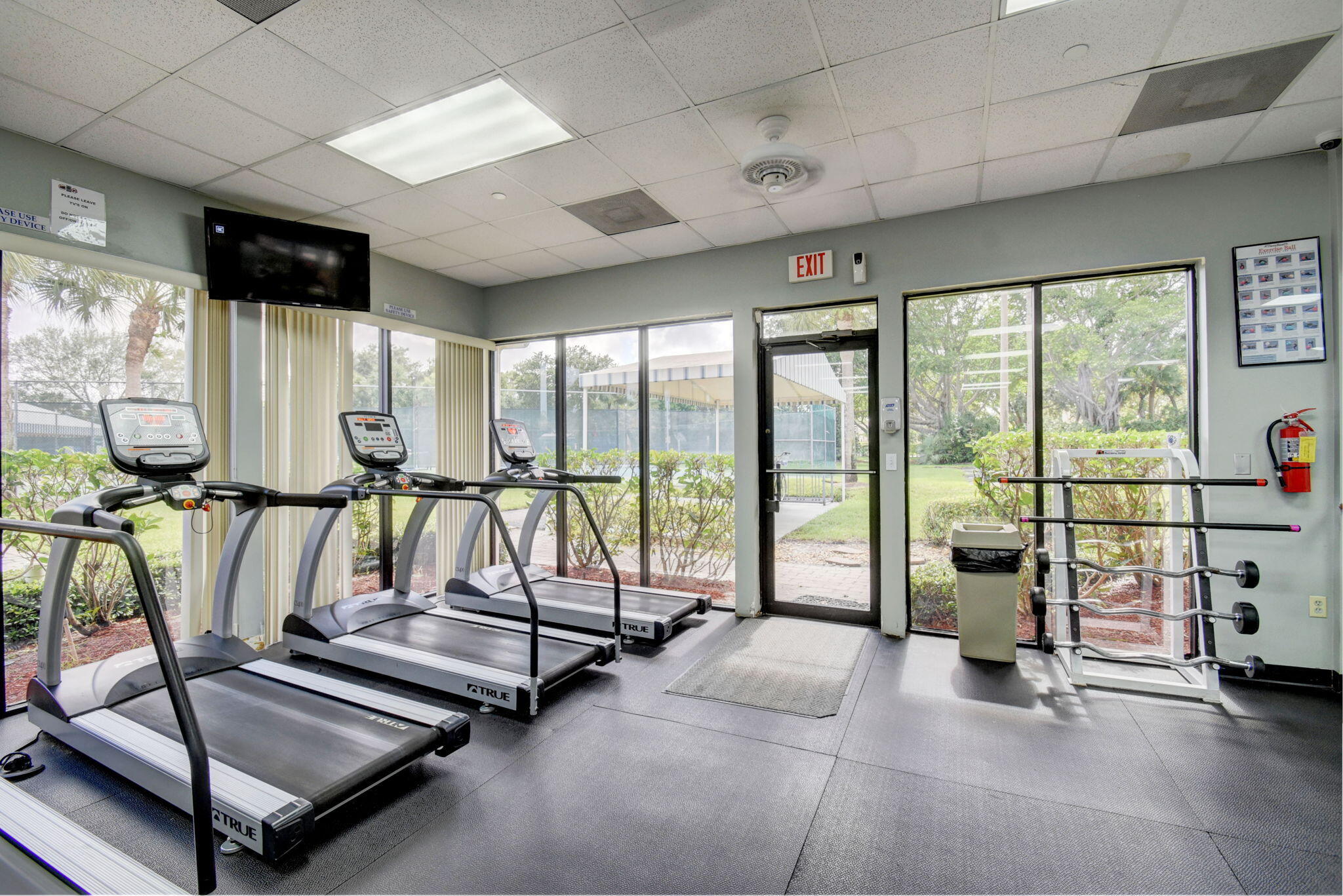 2303 Landings Greenacres, FL 33413