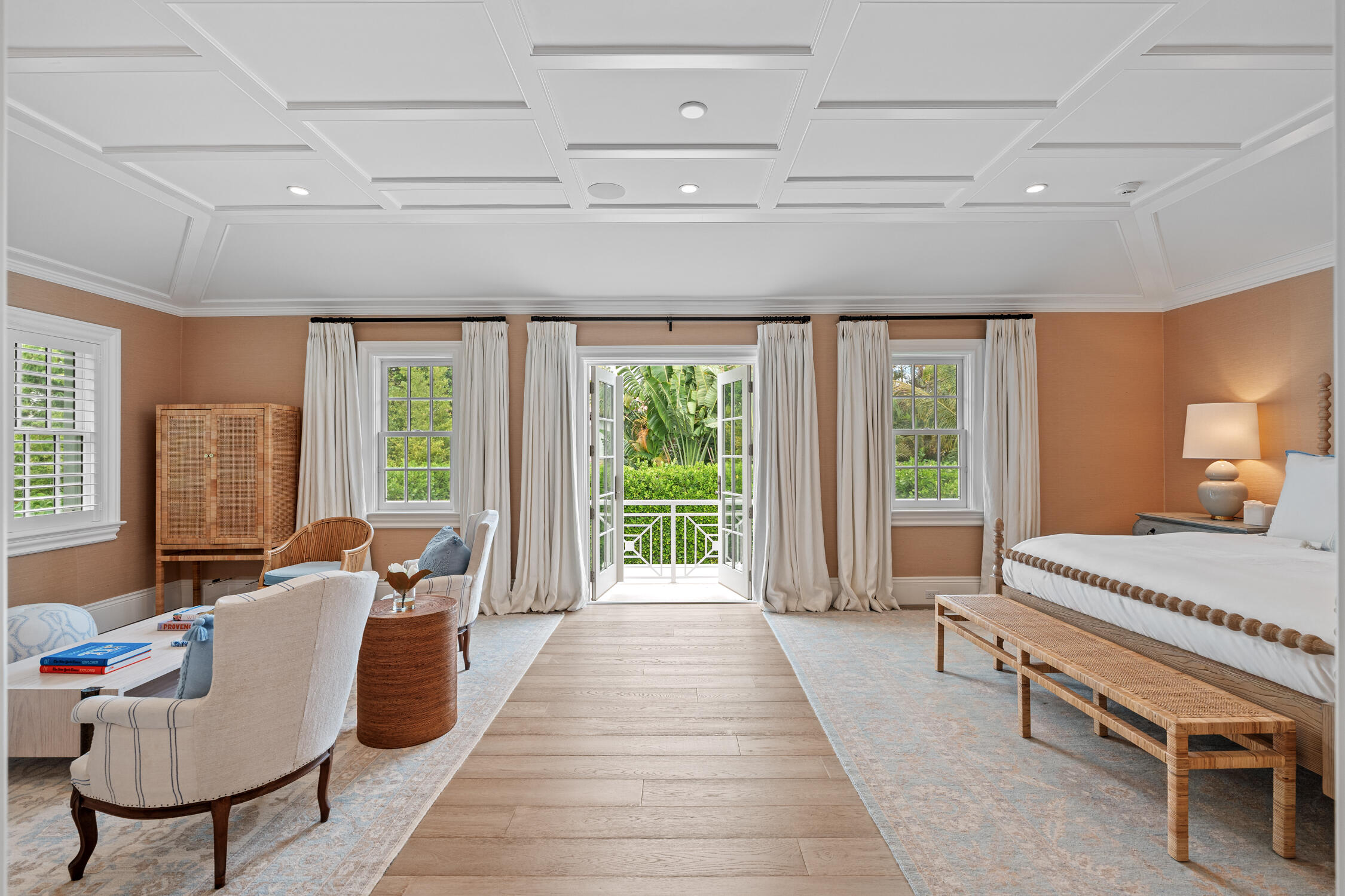 449 Australian Palm Beach, FL 33480