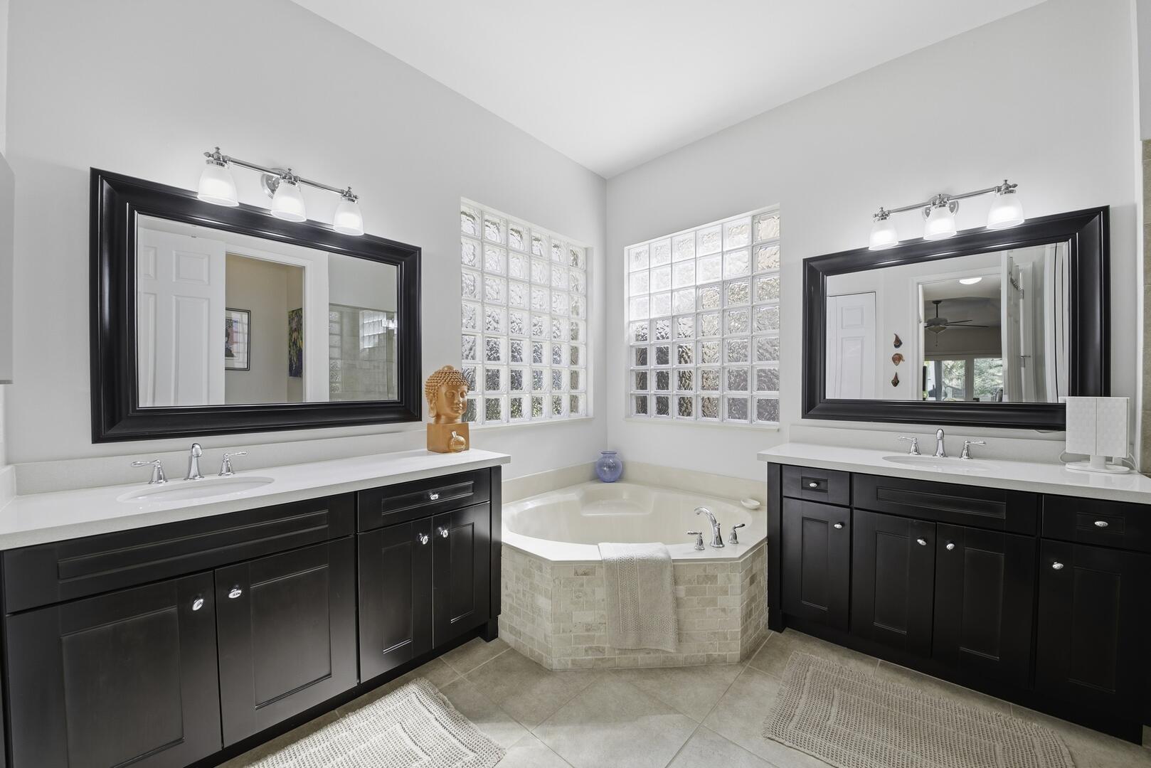 11210 Millpond Greens Boynton Beach, FL 33473