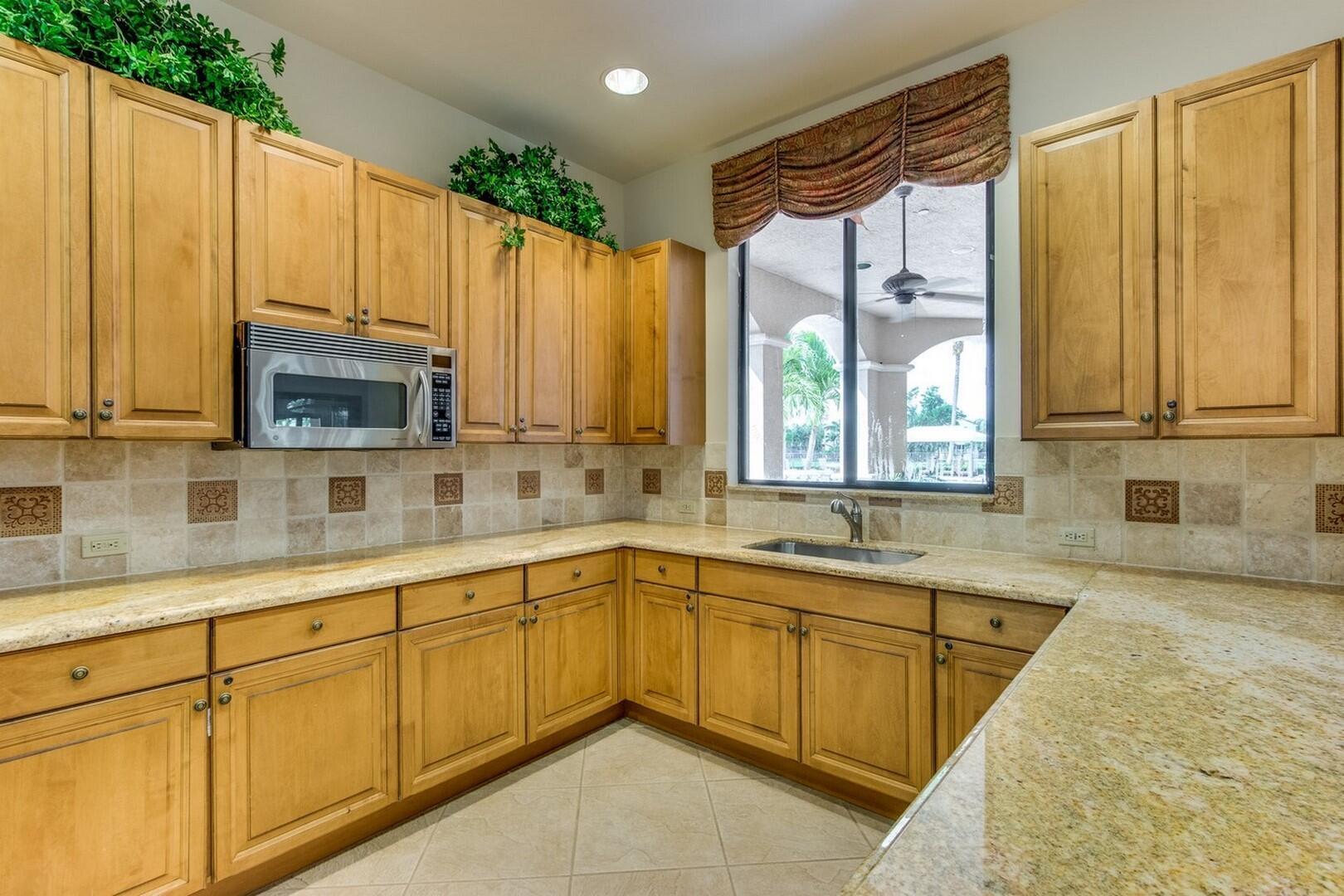 11210 Millpond Greens Boynton Beach, FL 33473