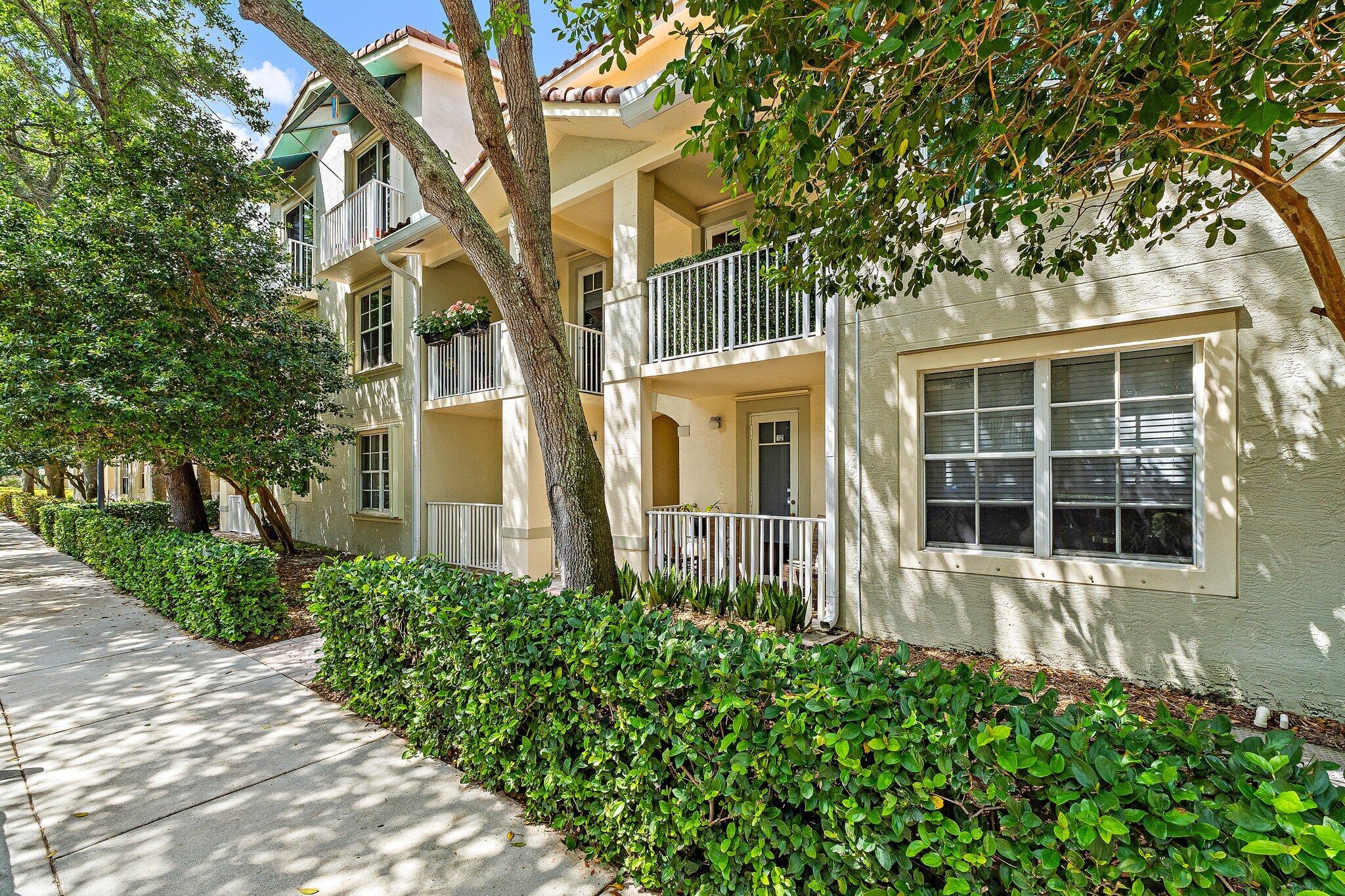 4736 Chancellor #22 Jupiter, FL 33458