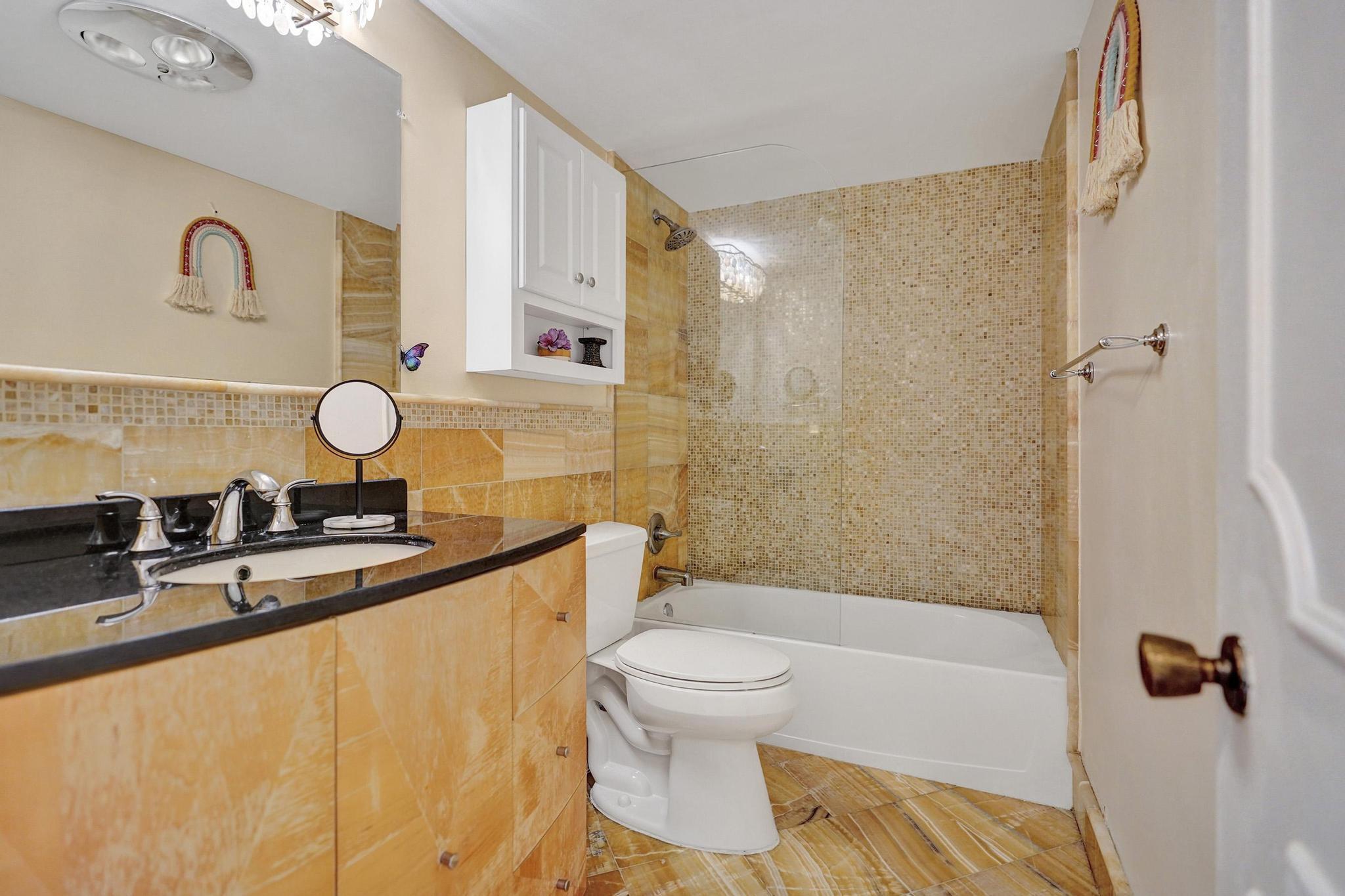2820 NE 30th #Apt 2 Fort Lauderdale, FL 33306