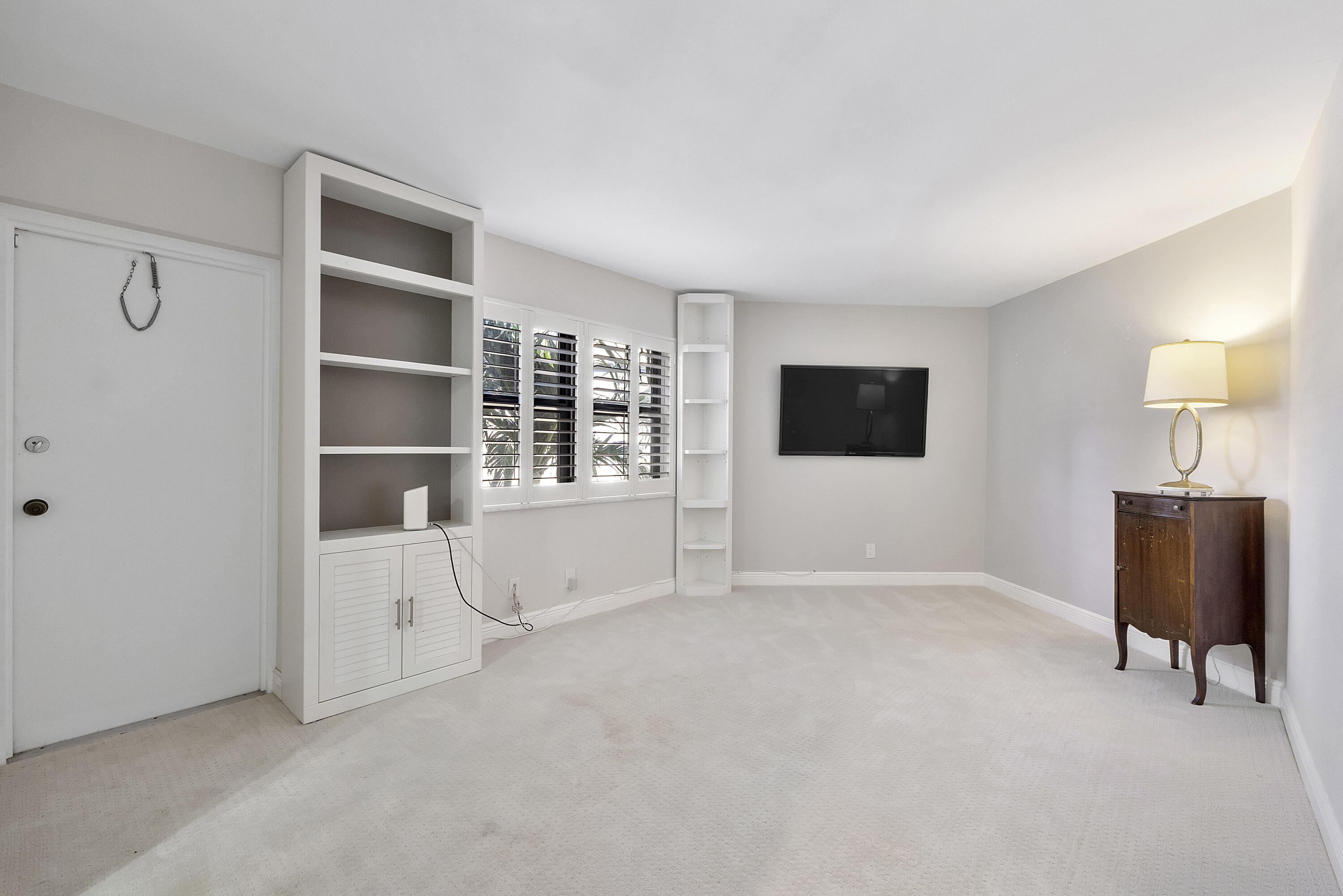 501 N Riverside #203 Pompano Beach, FL 33062