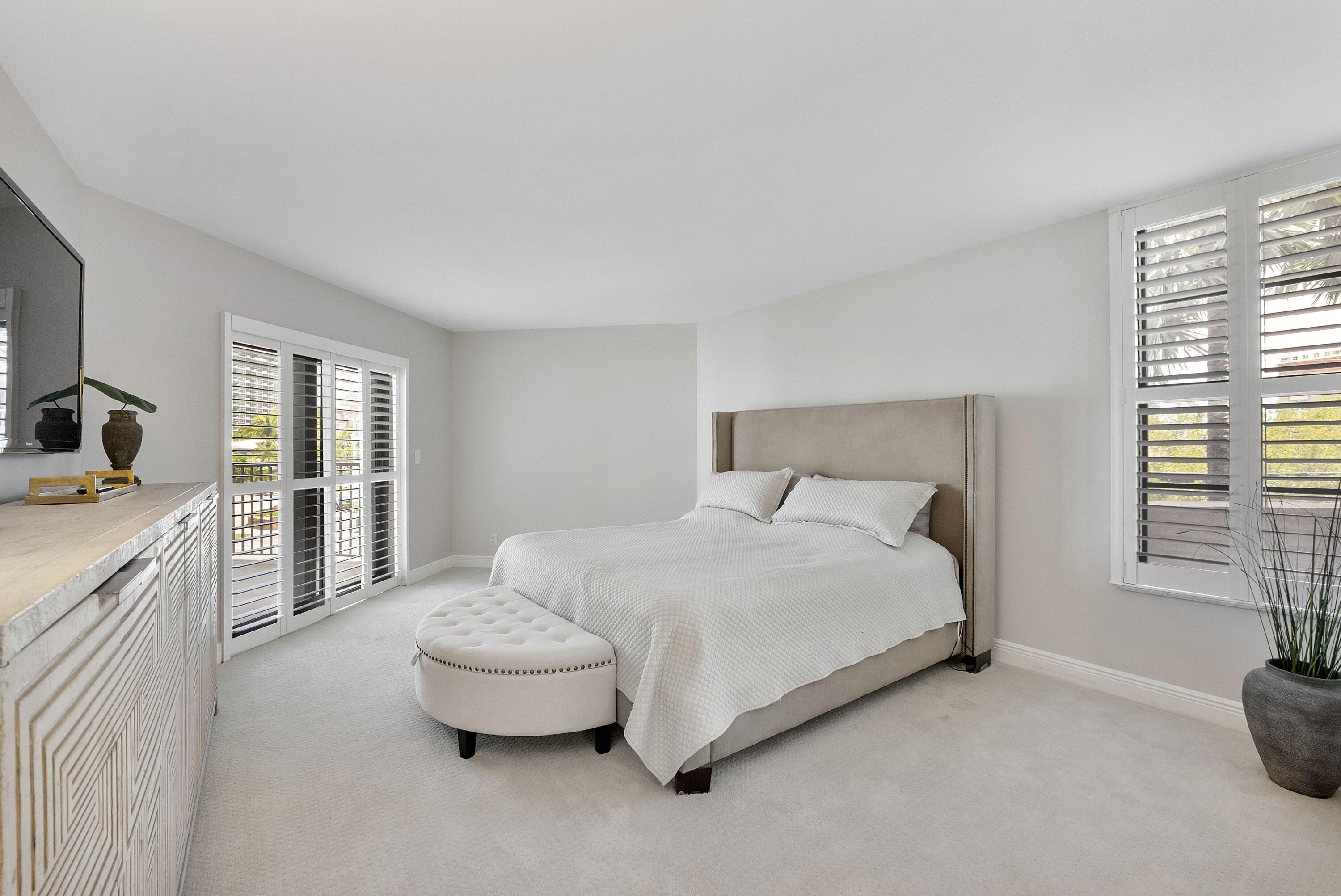 501 N Riverside #203 Pompano Beach, FL 33062