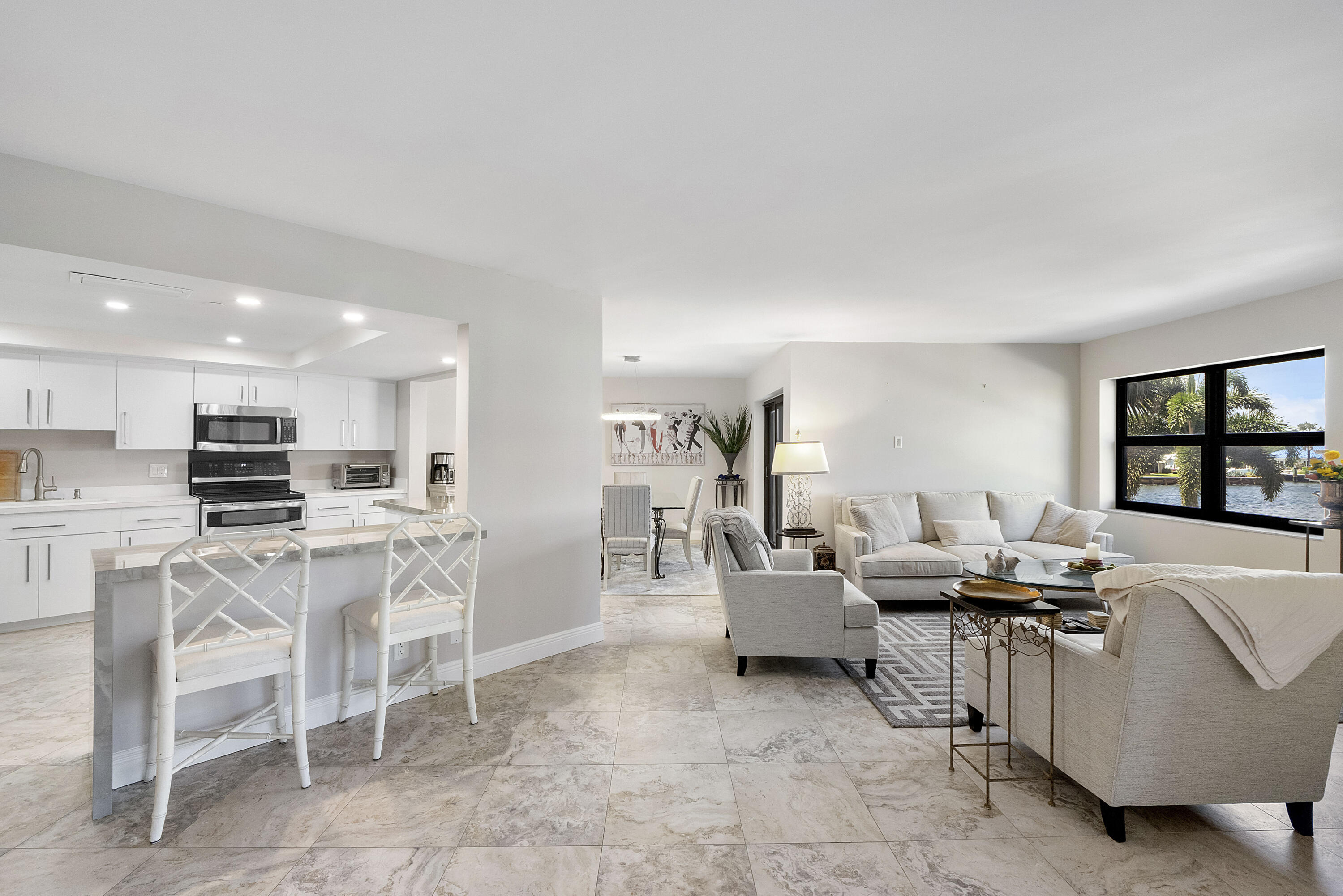 501 N Riverside #203 Pompano Beach, FL 33062