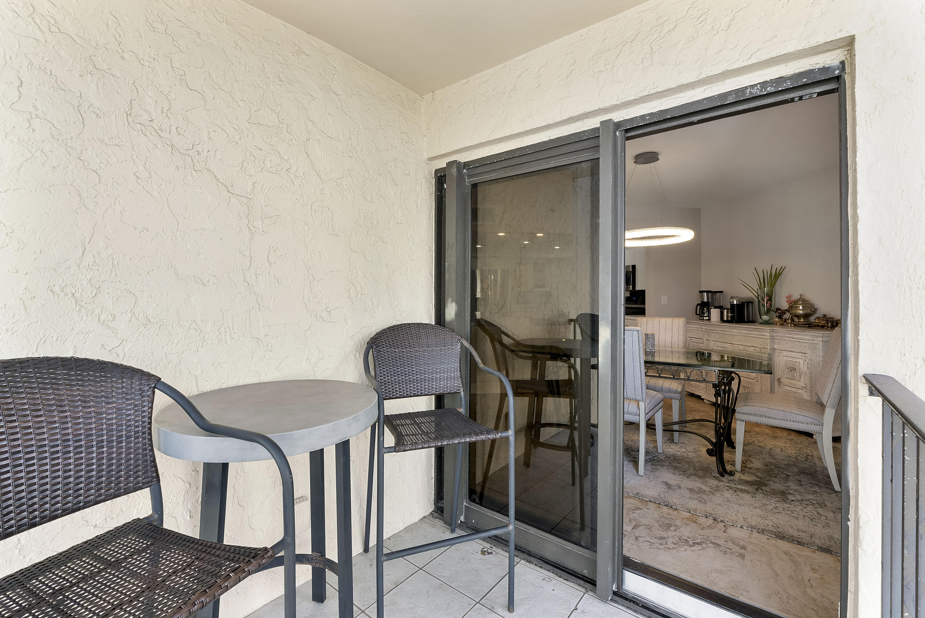 501 N Riverside #203 Pompano Beach, FL 33062