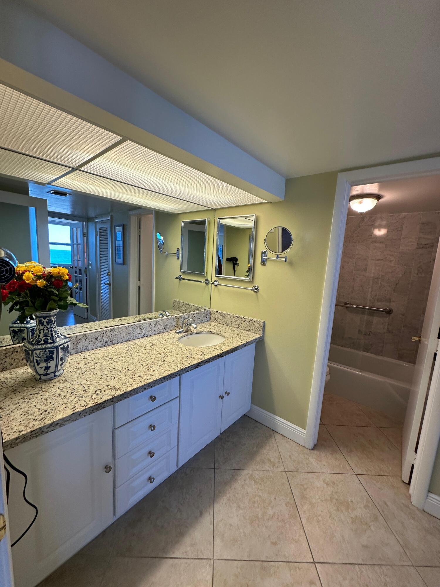 328 N Ocean #902 Pompano Beach, FL 33062