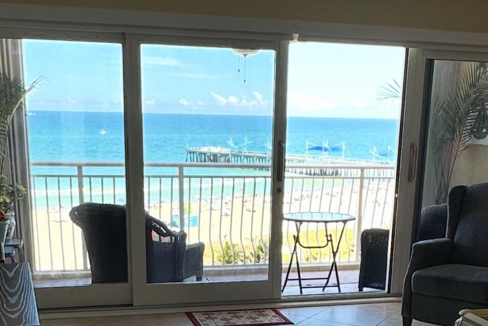 328 N Ocean #902 Pompano Beach, FL 33062