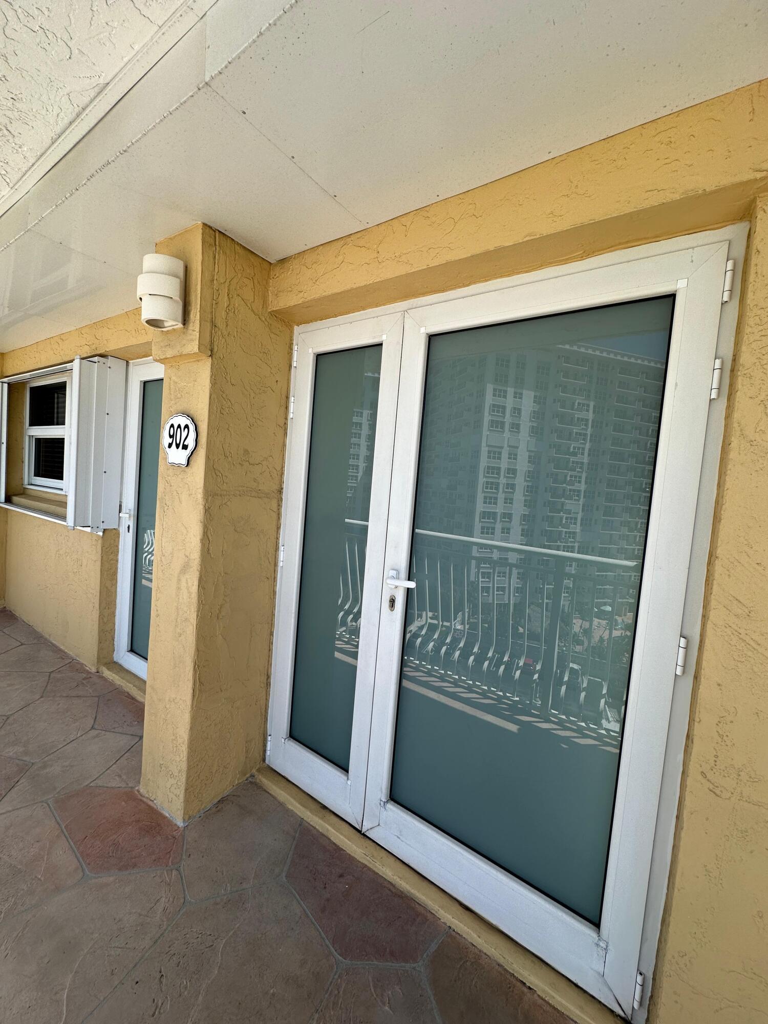 328 N Ocean #902 Pompano Beach, FL 33062