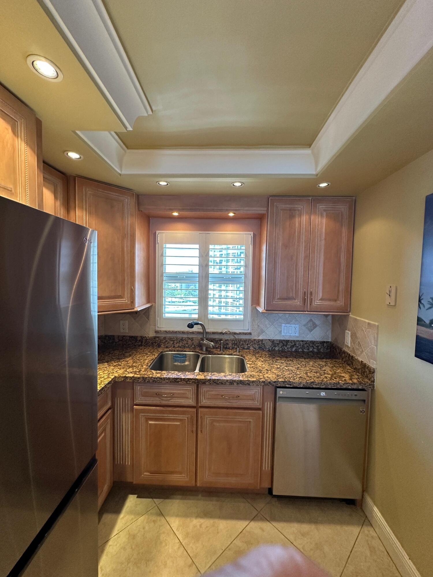 328 N Ocean #902 Pompano Beach, FL 33062