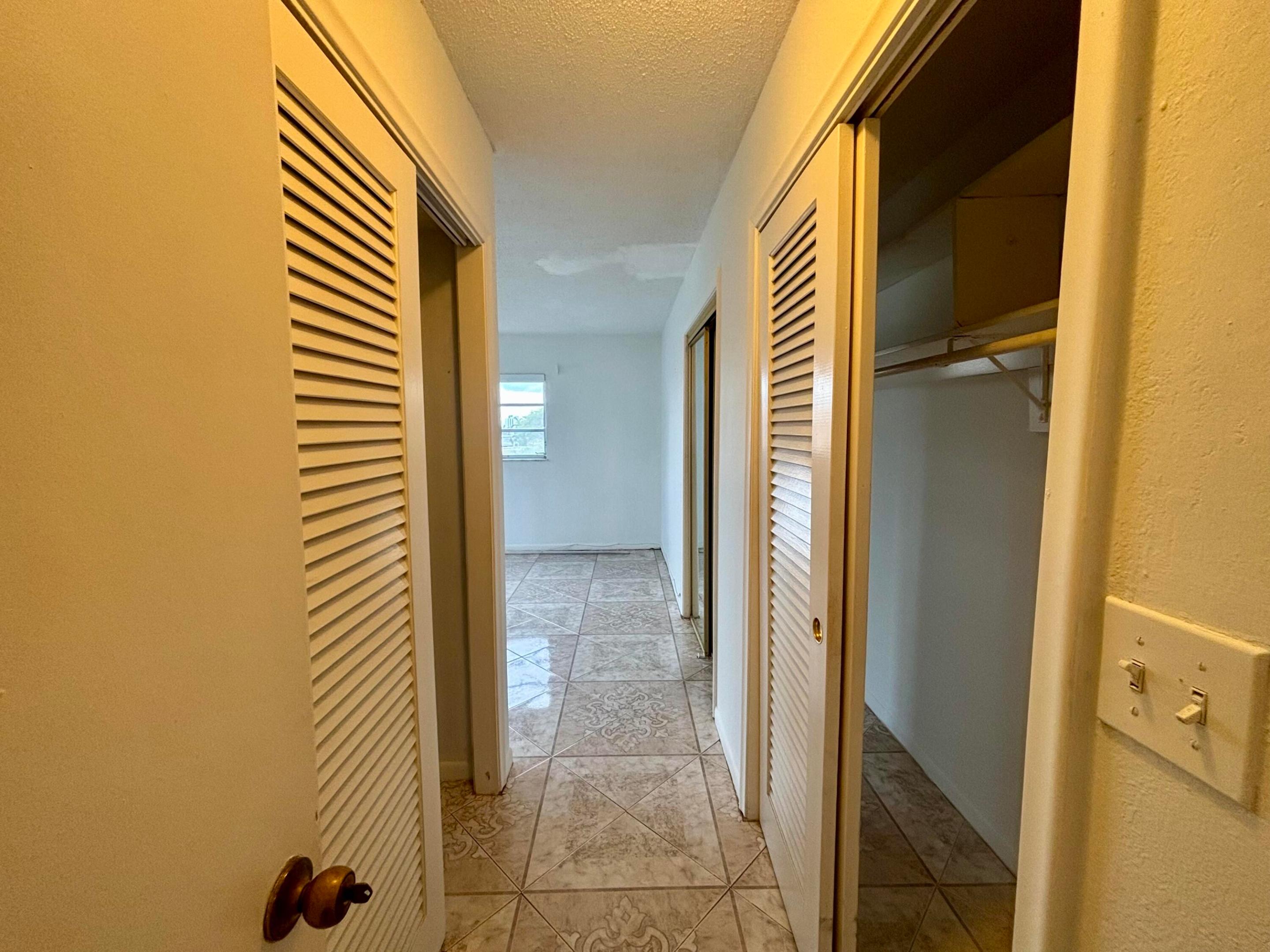 232 NE 12th #501 Hallandale Beach, FL 33009