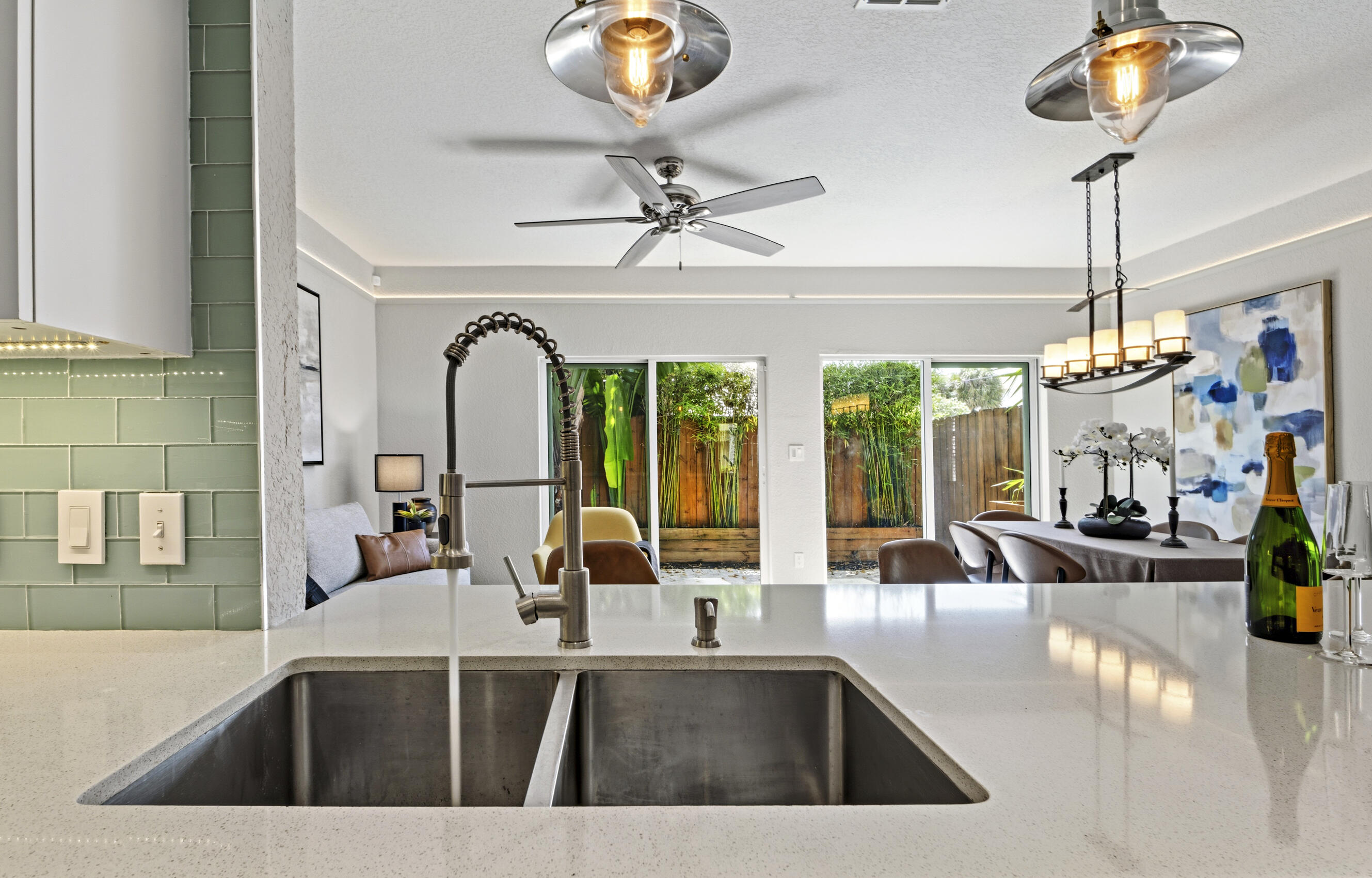 1741 NE 4th #F5 Fort Lauderdale, FL 33305