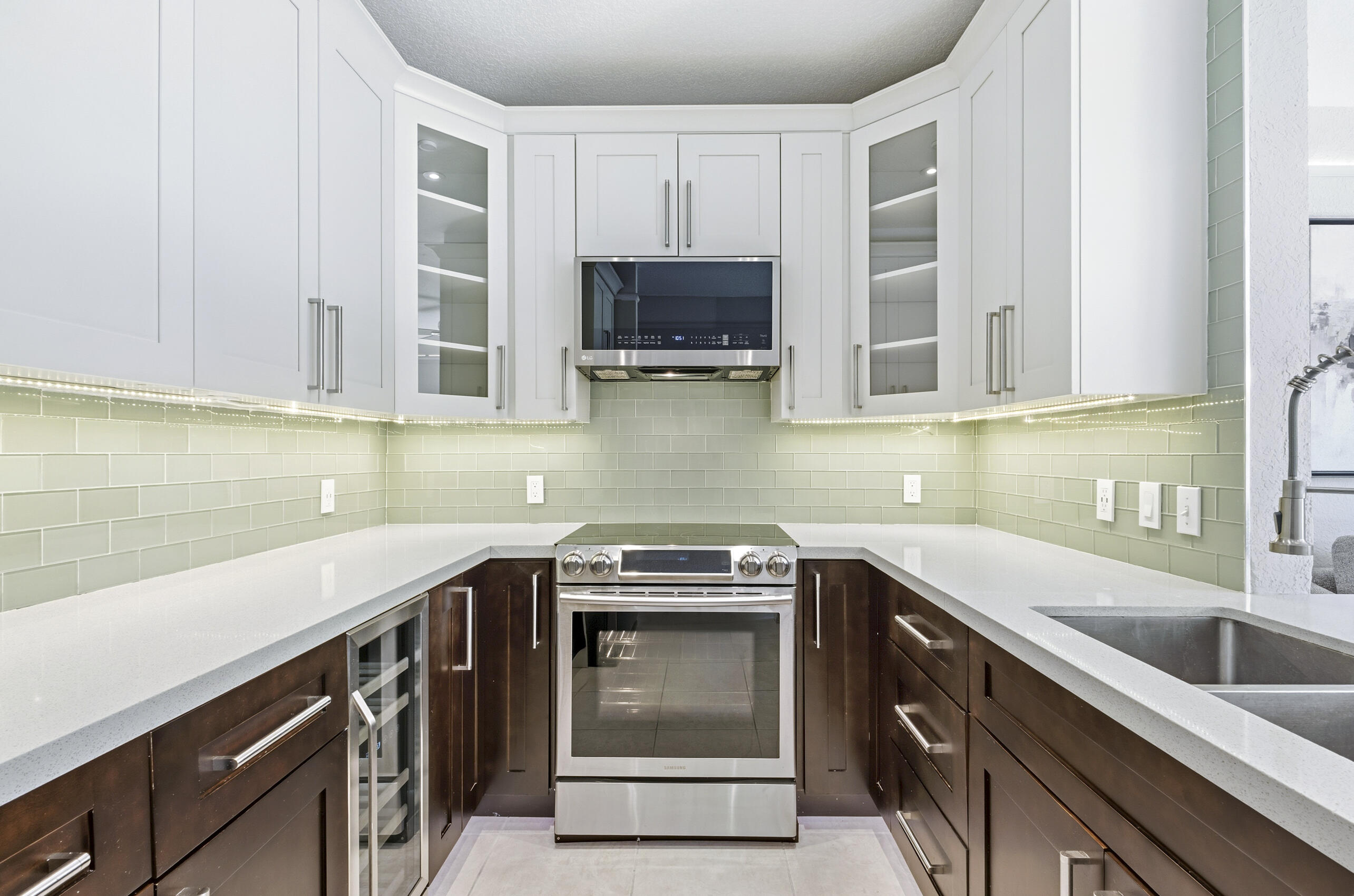 1741 NE 4th #F5 Fort Lauderdale, FL 33305
