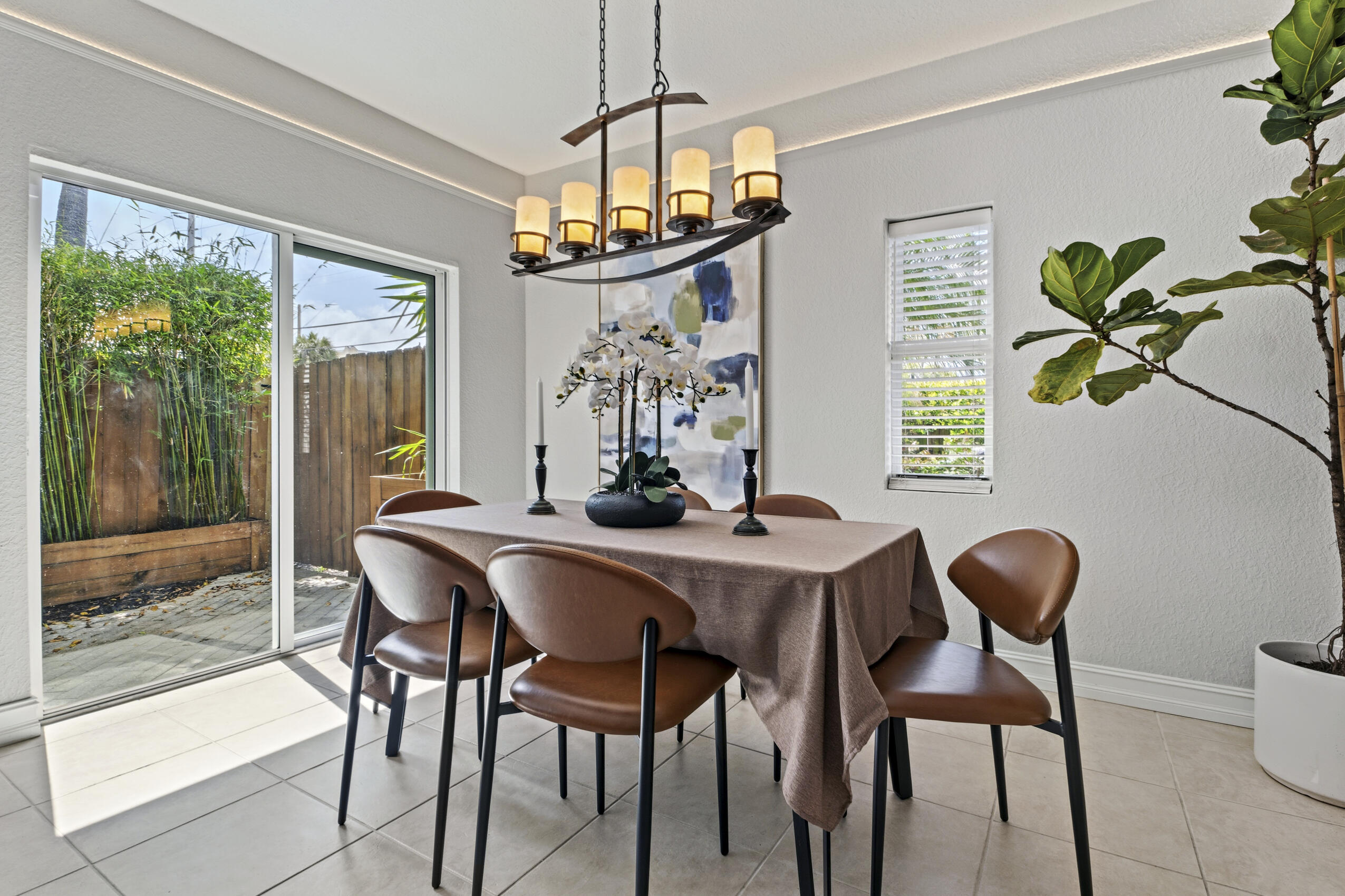 1741 NE 4th #F5 Fort Lauderdale, FL 33305