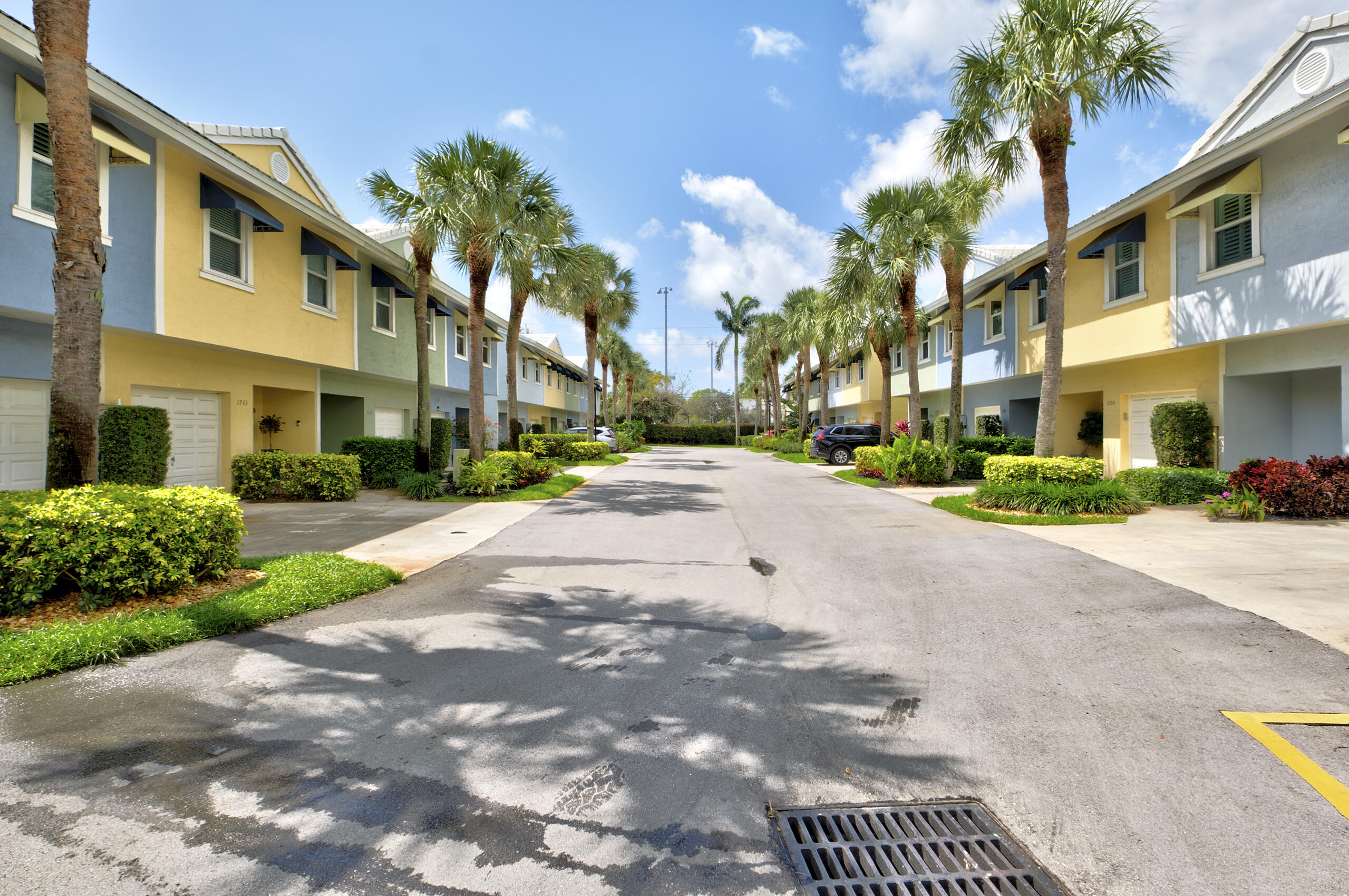 1741 NE 4th #F5 Fort Lauderdale, FL 33305