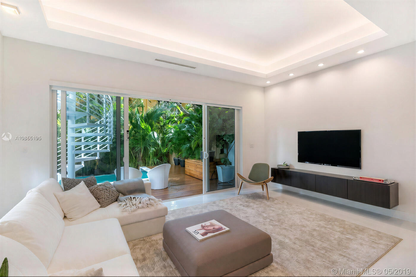 3123 Elizabeth #3123 Miami, FL 33133