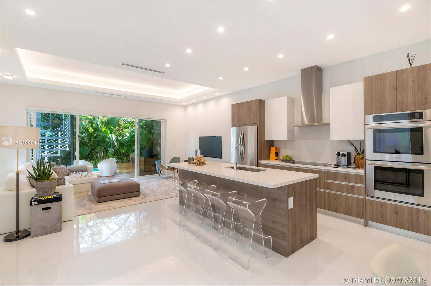 3123 Elizabeth #3123 Miami, FL 33133
