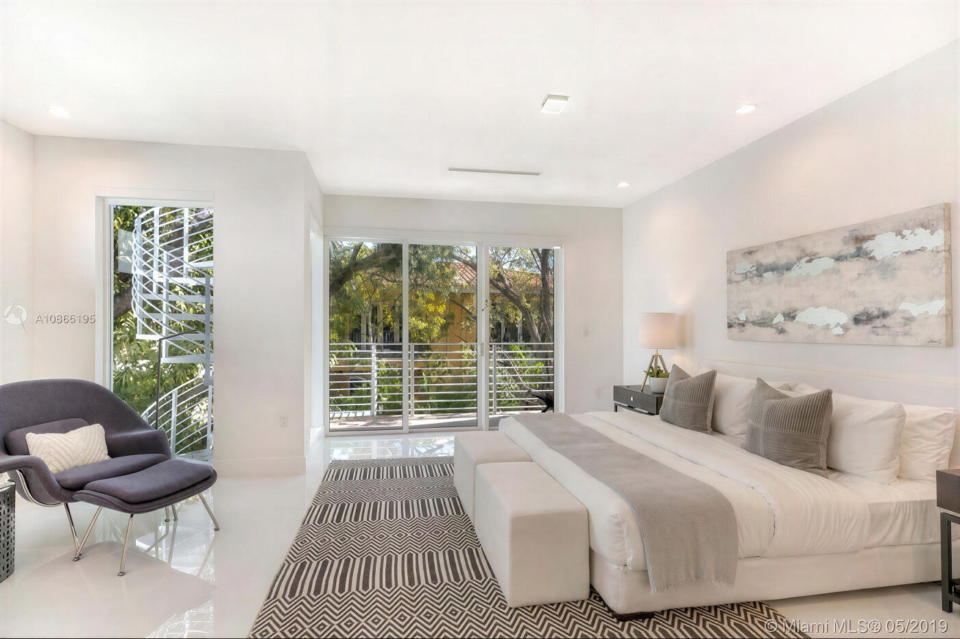 3123 Elizabeth #3123 Miami, FL 33133