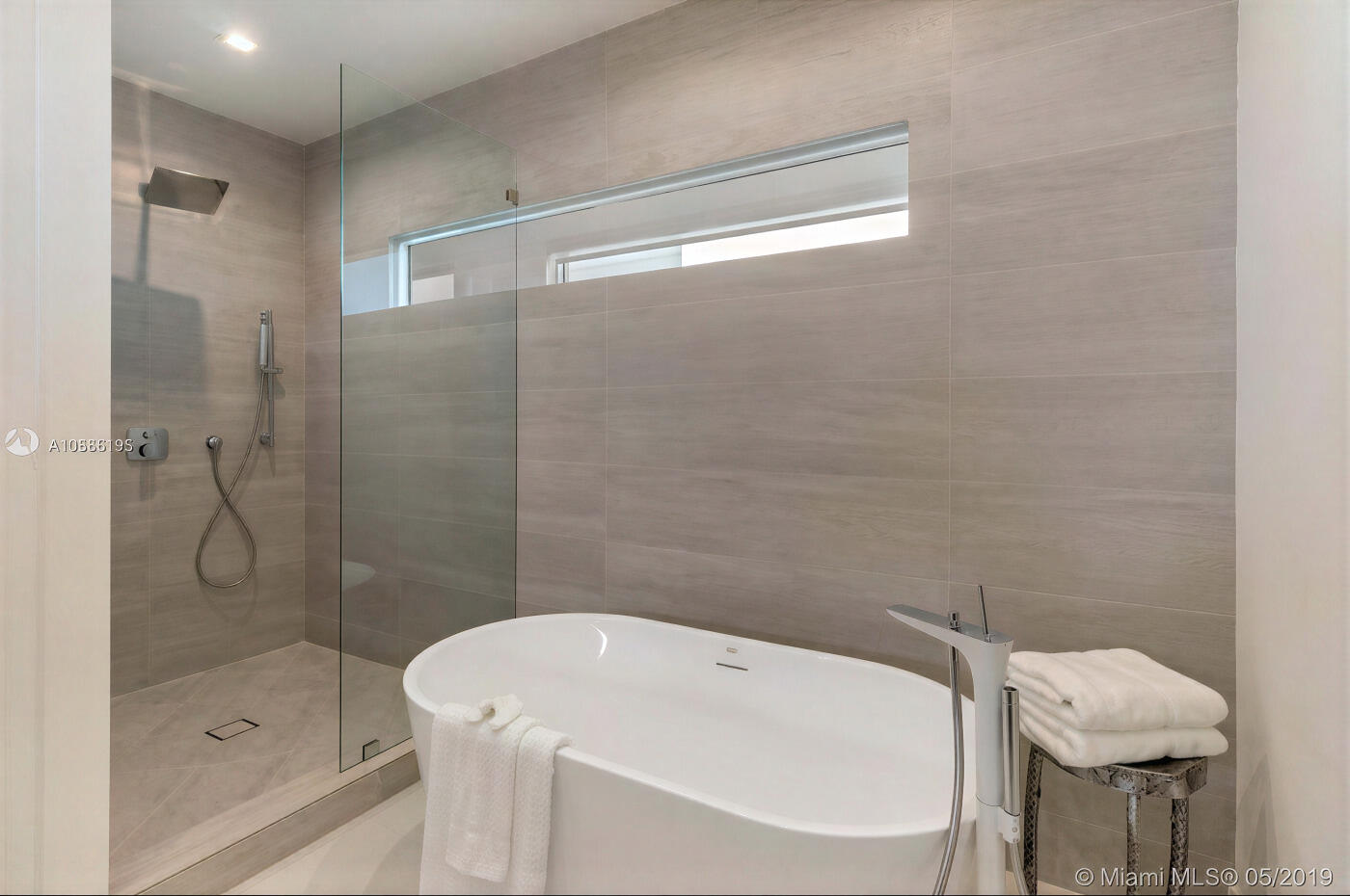 3123 Elizabeth #3123 Miami, FL 33133