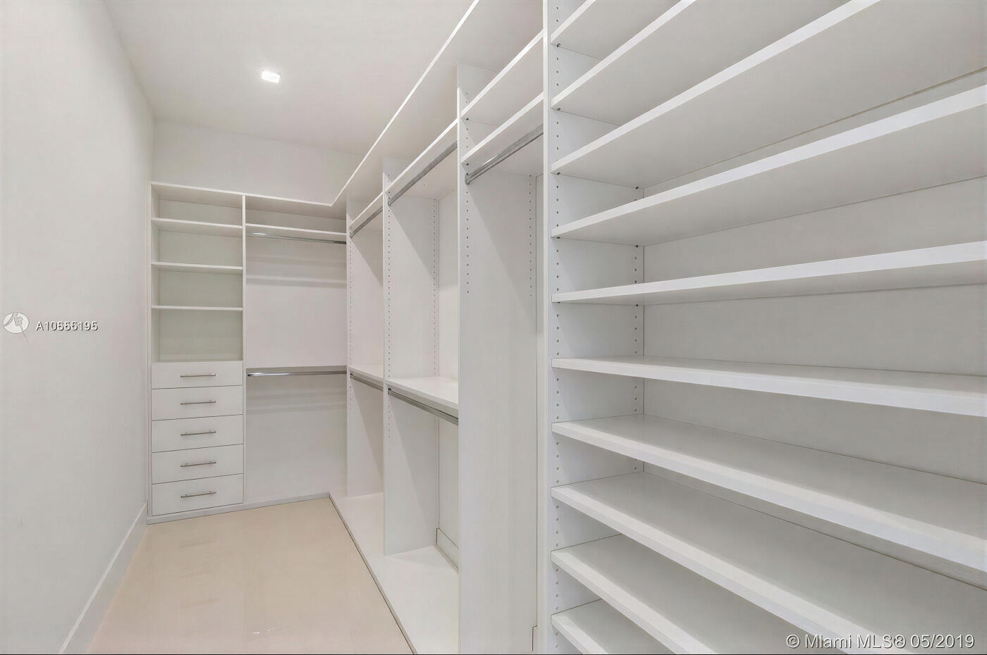 3123 Elizabeth #3123 Miami, FL 33133