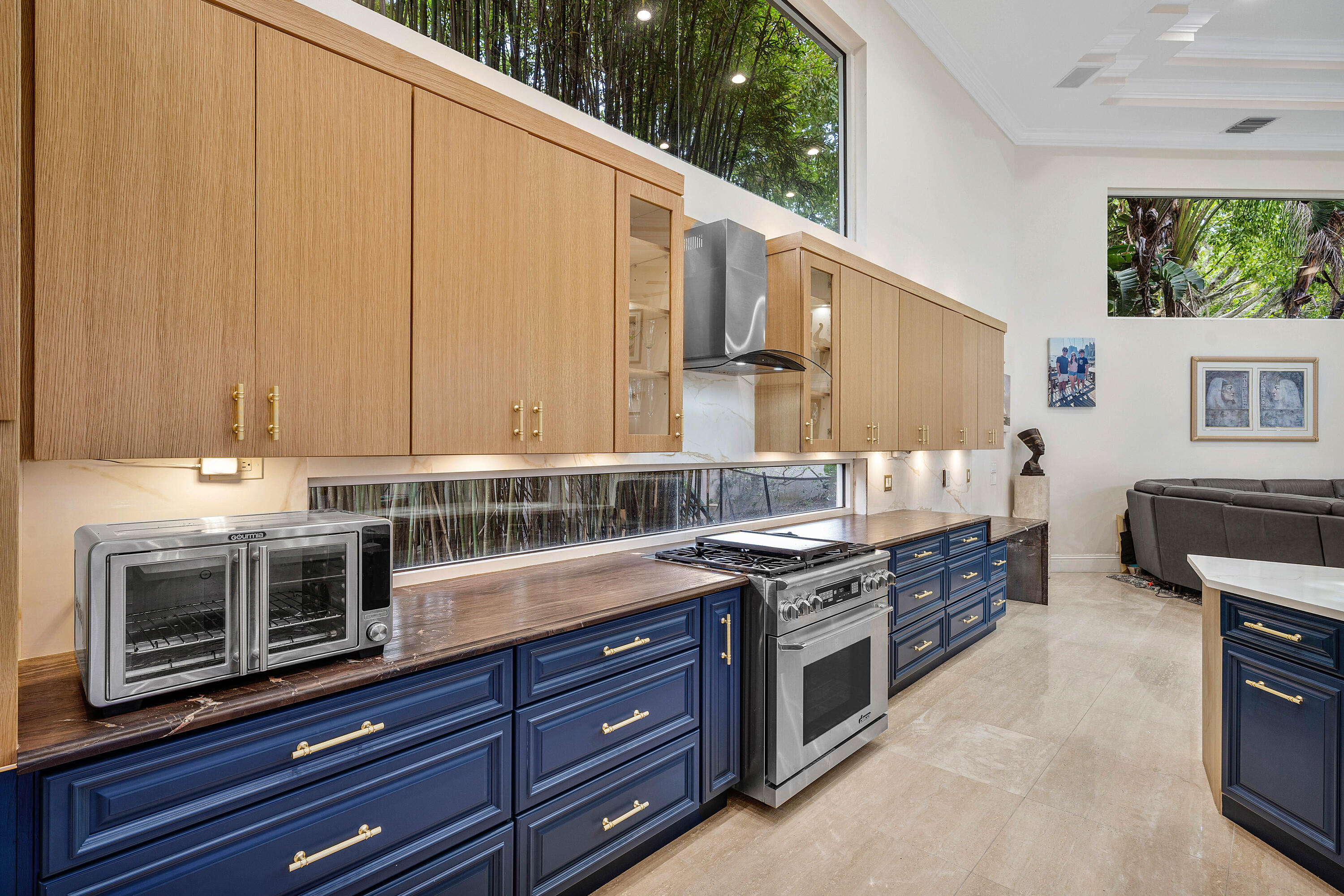 6595 NW 32nd Boca Raton, FL 33496