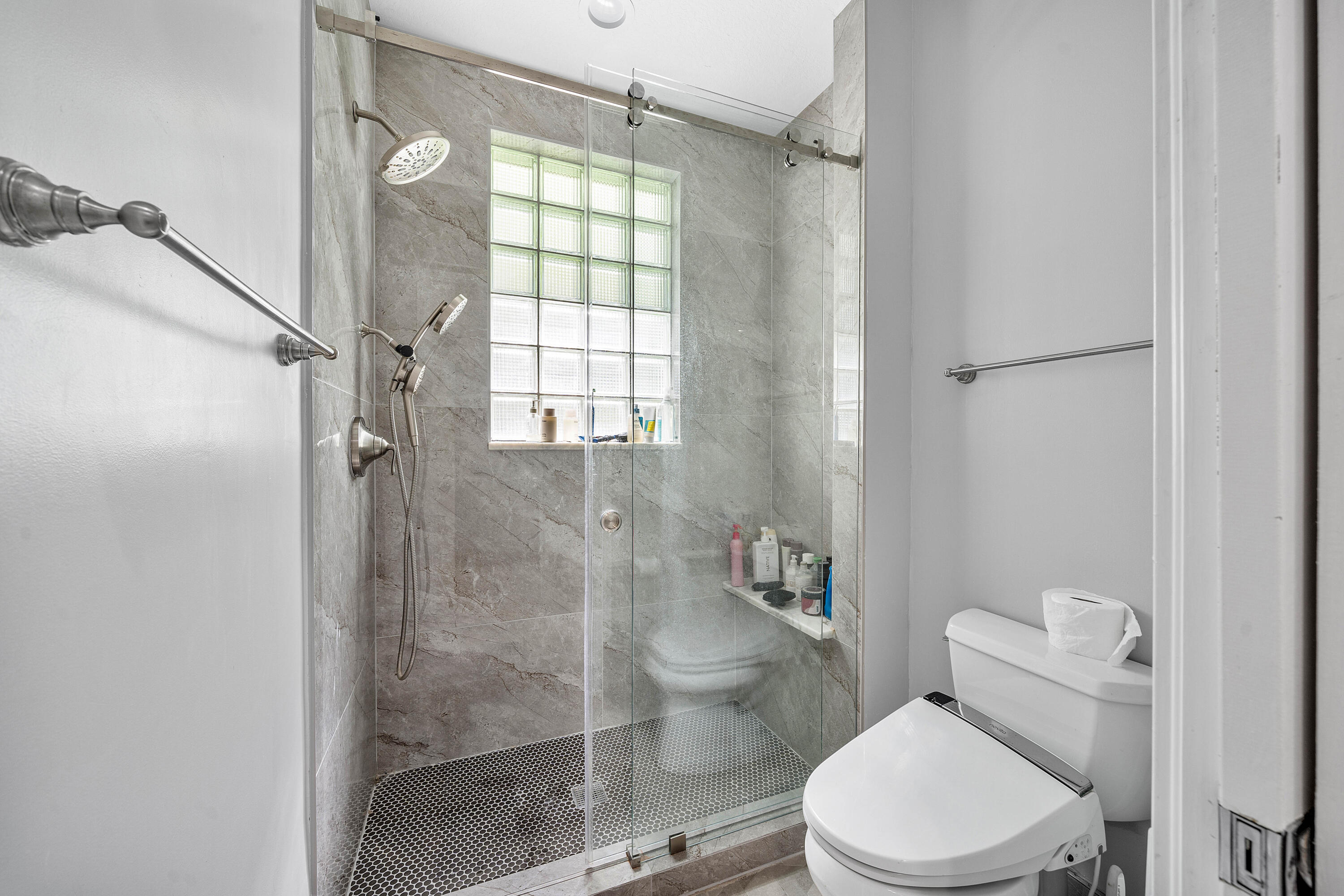 6595 NW 32nd Boca Raton, FL 33496