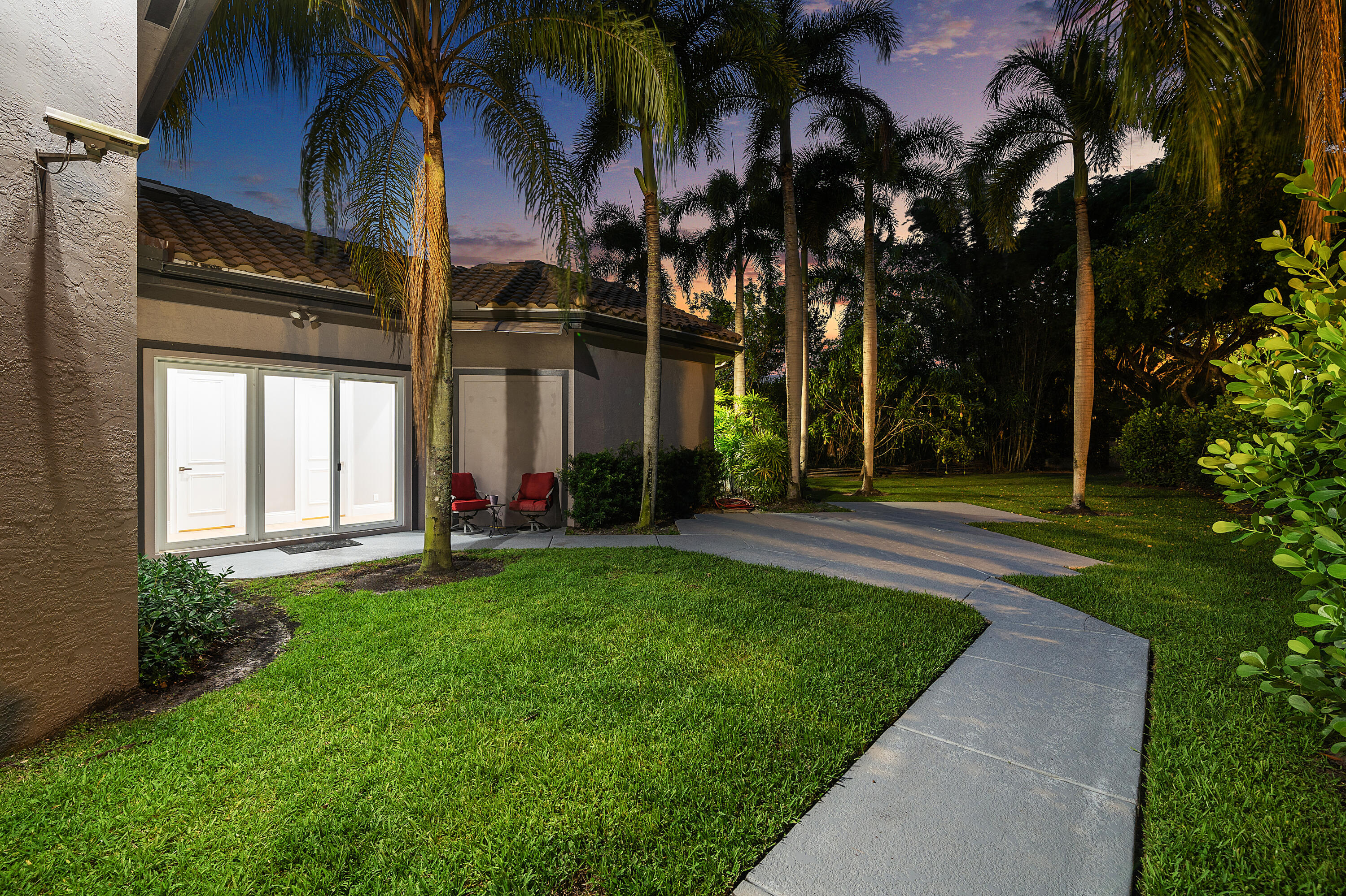 6595 NW 32nd Boca Raton, FL 33496