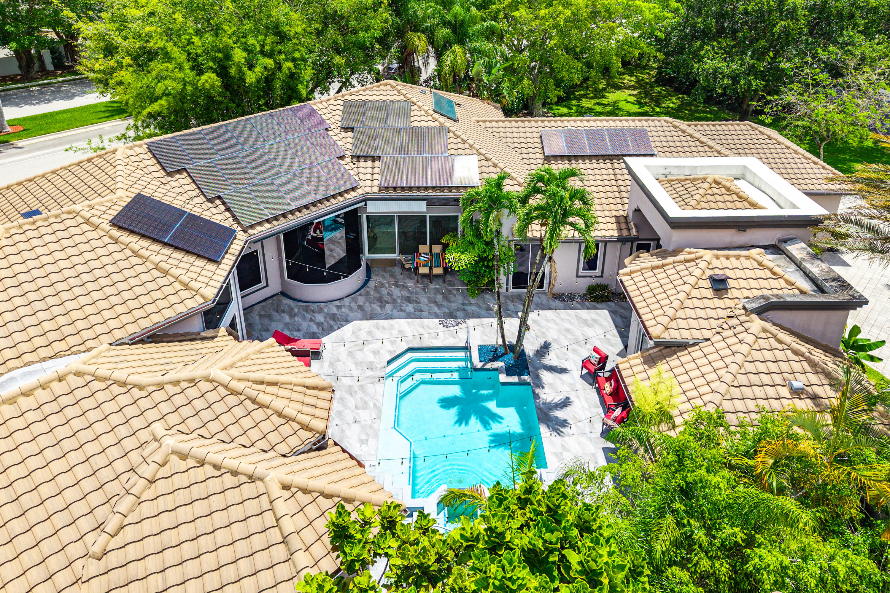 6595 NW 32nd Boca Raton, FL 33496
