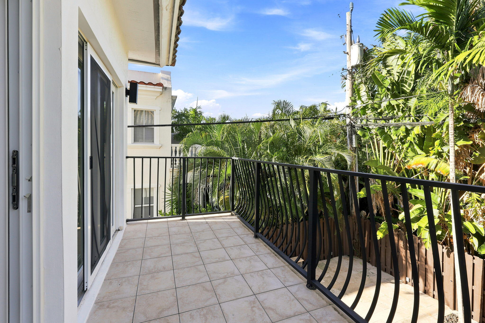 1812 NE 26th Fort Lauderdale, FL 33305
