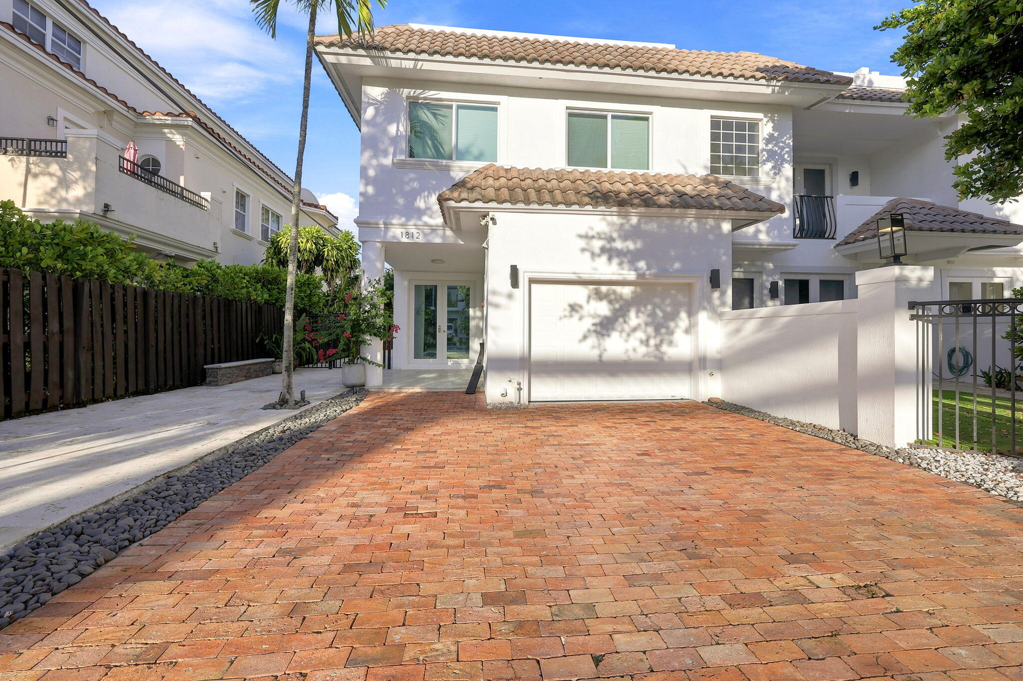 1812 NE 26th Fort Lauderdale, FL 33305