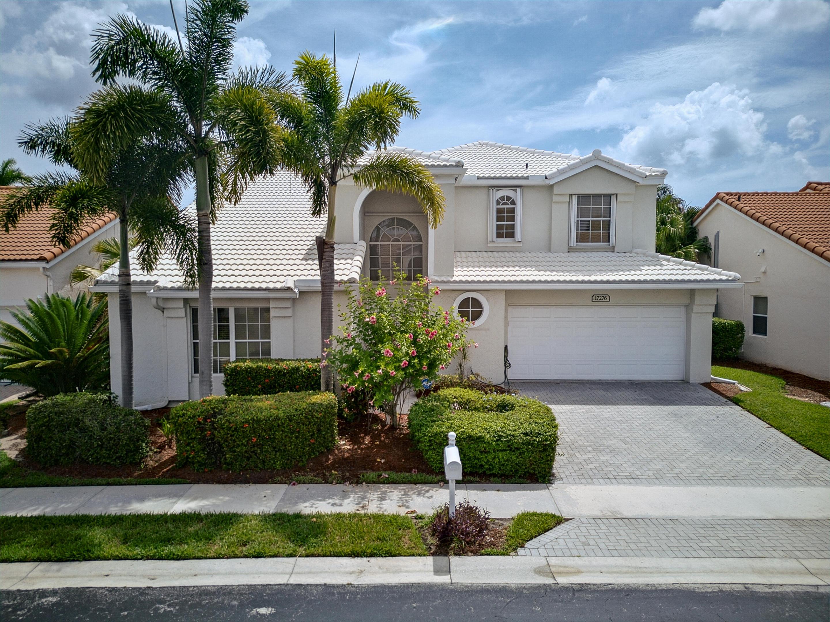 17276 Balboa Pt