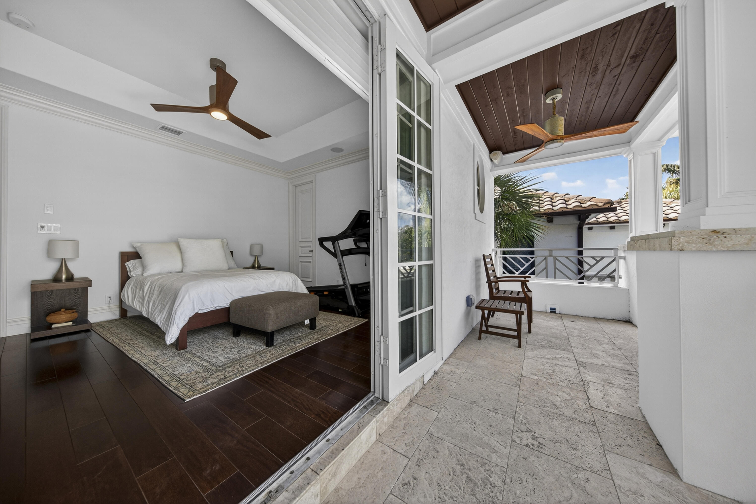 1118 N Rio Vis Fort Lauderdale, FL 33301