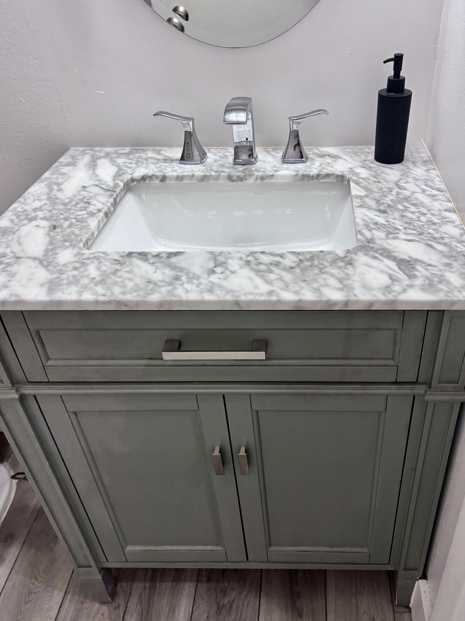 11173 NW 38th Sunrise, FL 33351