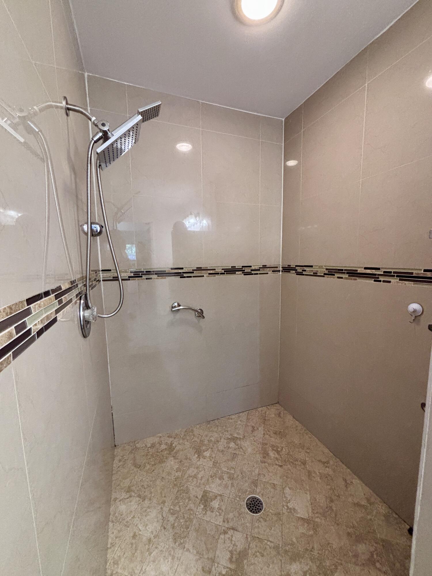 11173 NW 38th Sunrise, FL 33351