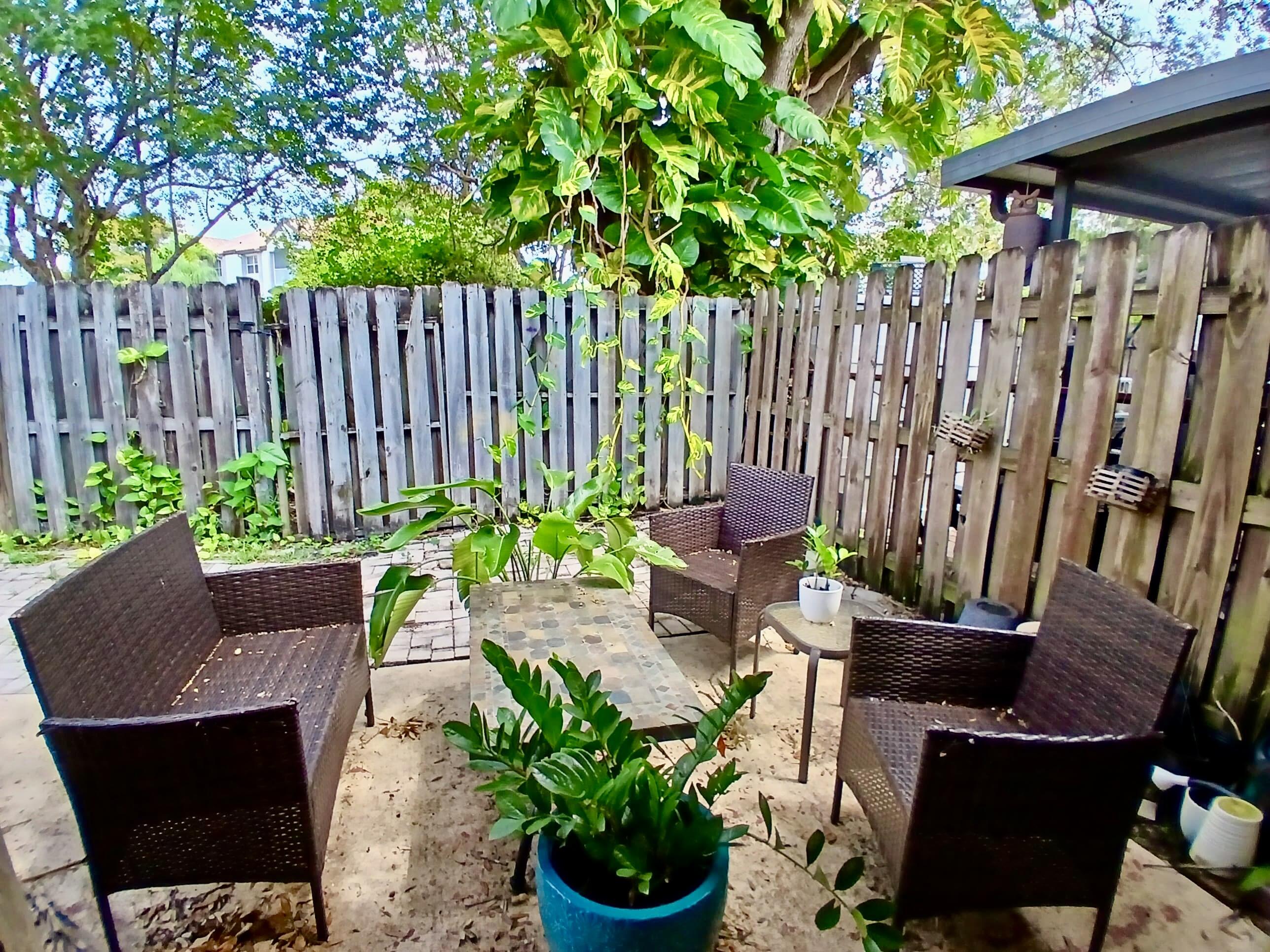 11173 NW 38th Sunrise, FL 33351