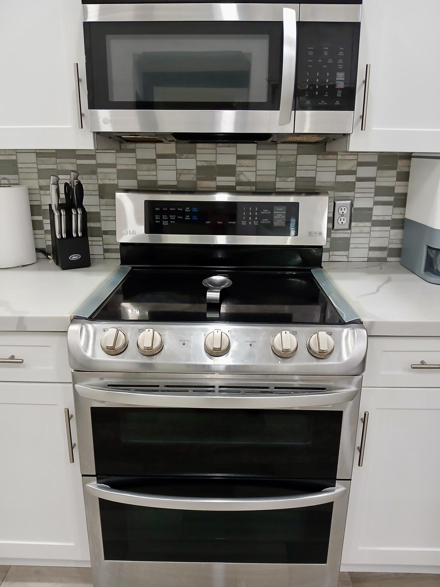11173 NW 38th Sunrise, FL 33351
