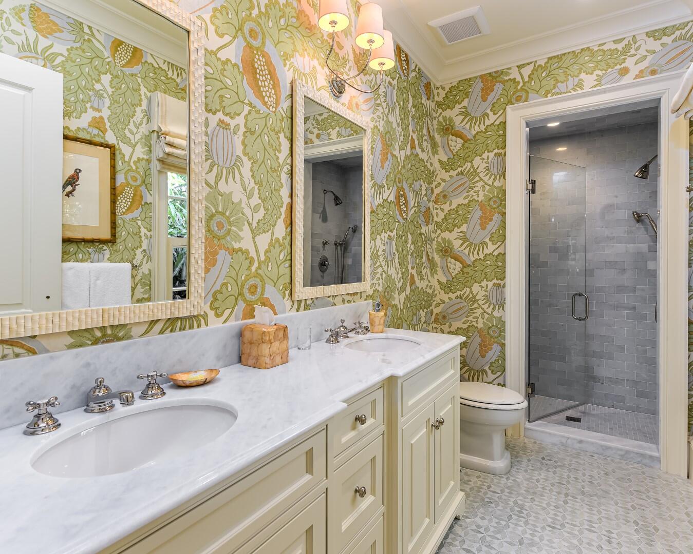 255 Wls Rd Palm Beach, FL 33480