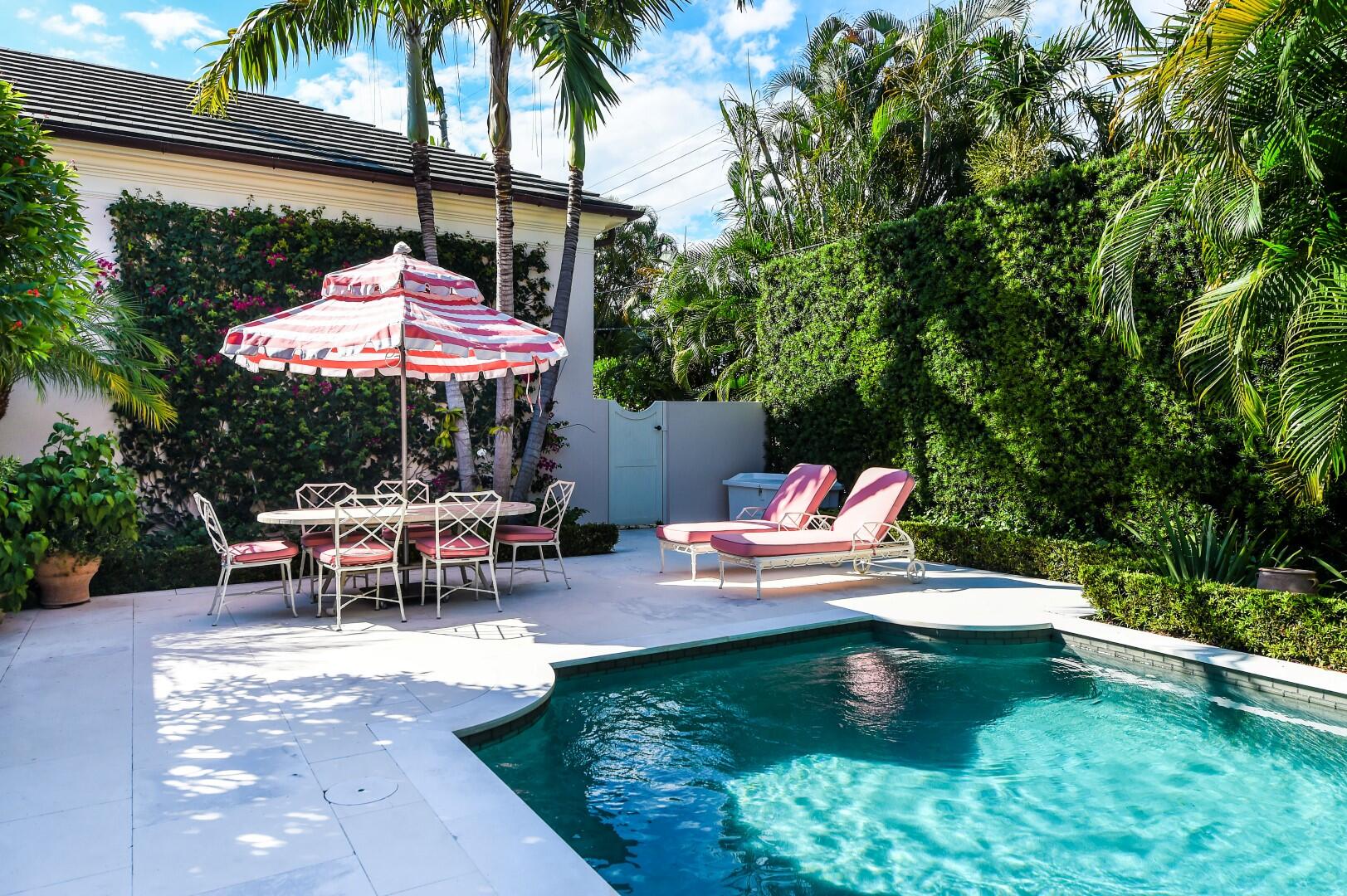 255 Wls Rd Palm Beach, FL 33480