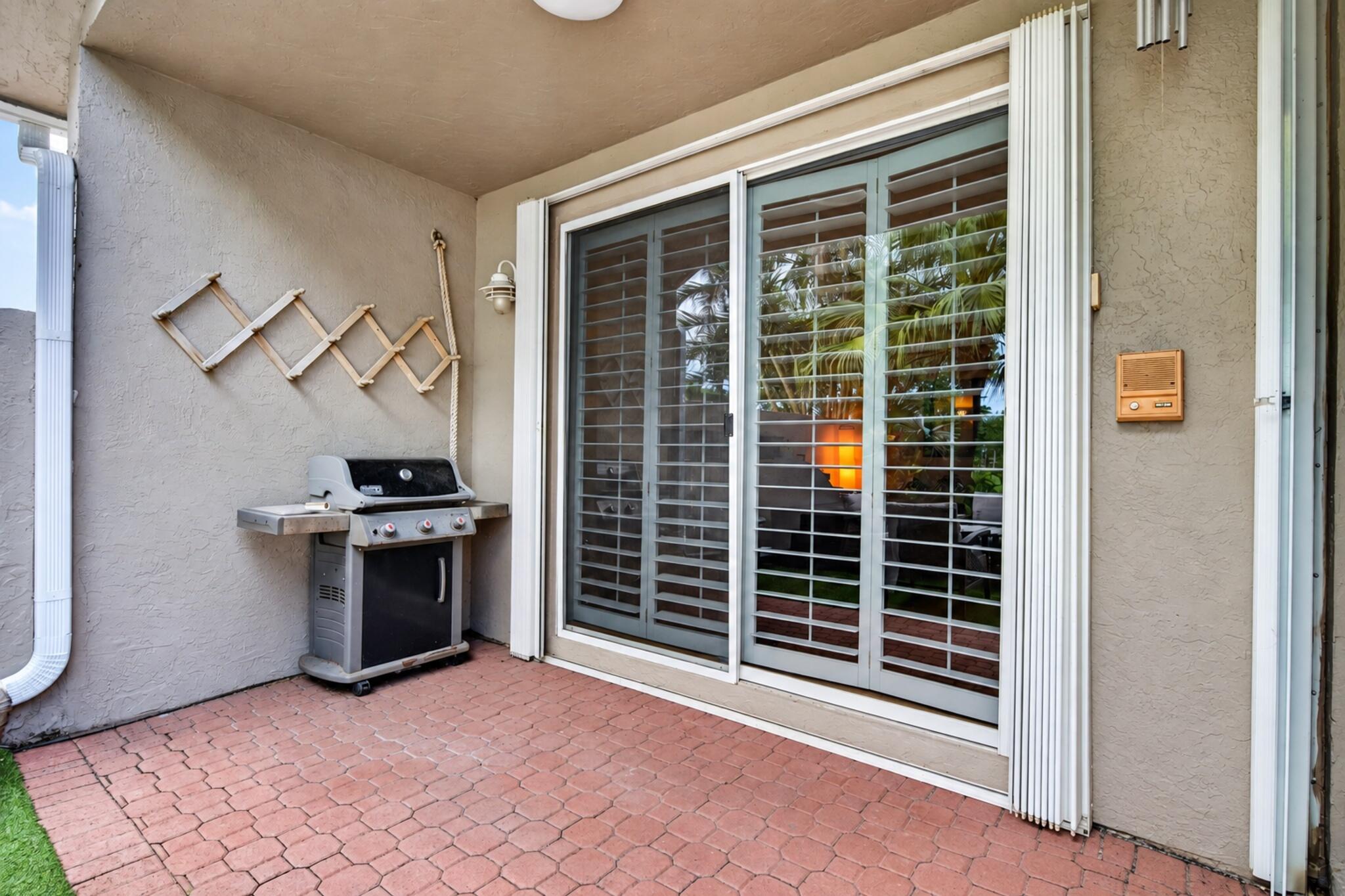 17220 Hampton Blvd Boca Raton, FL 33496