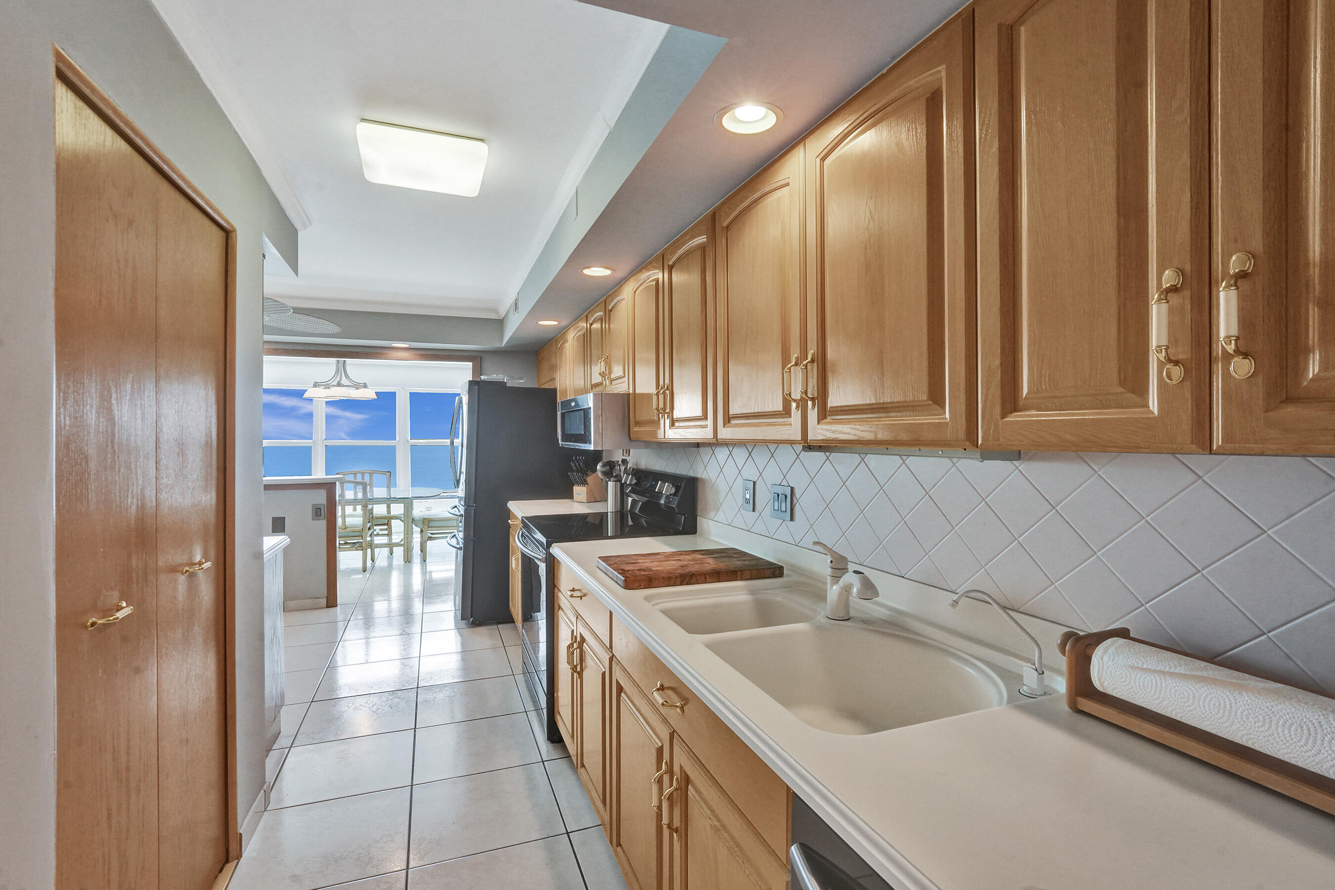 3500 Galt Ocean Dr #1410 Fort Lauderdale, FL 33308